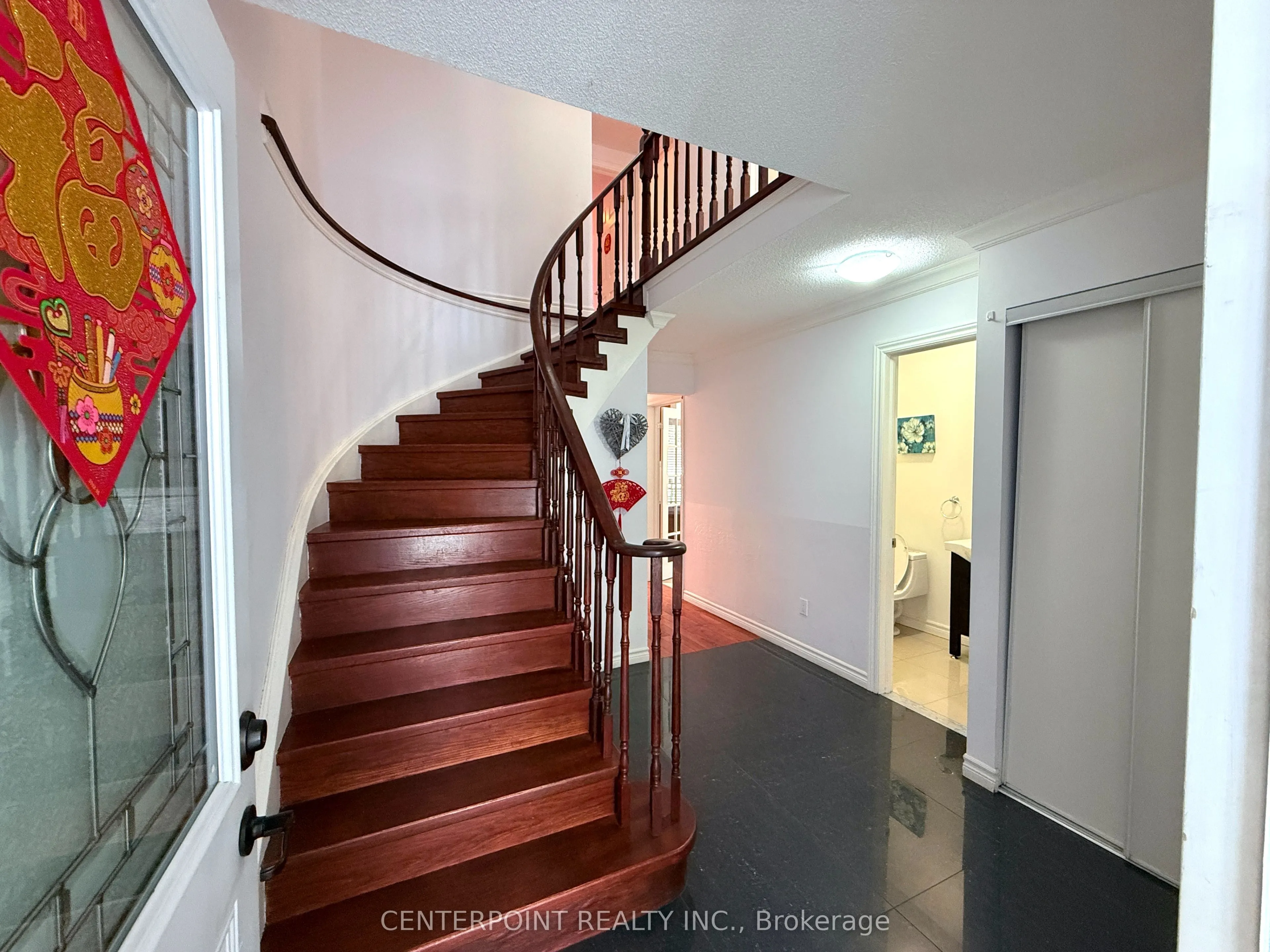 68 Neeland Road, #Upper