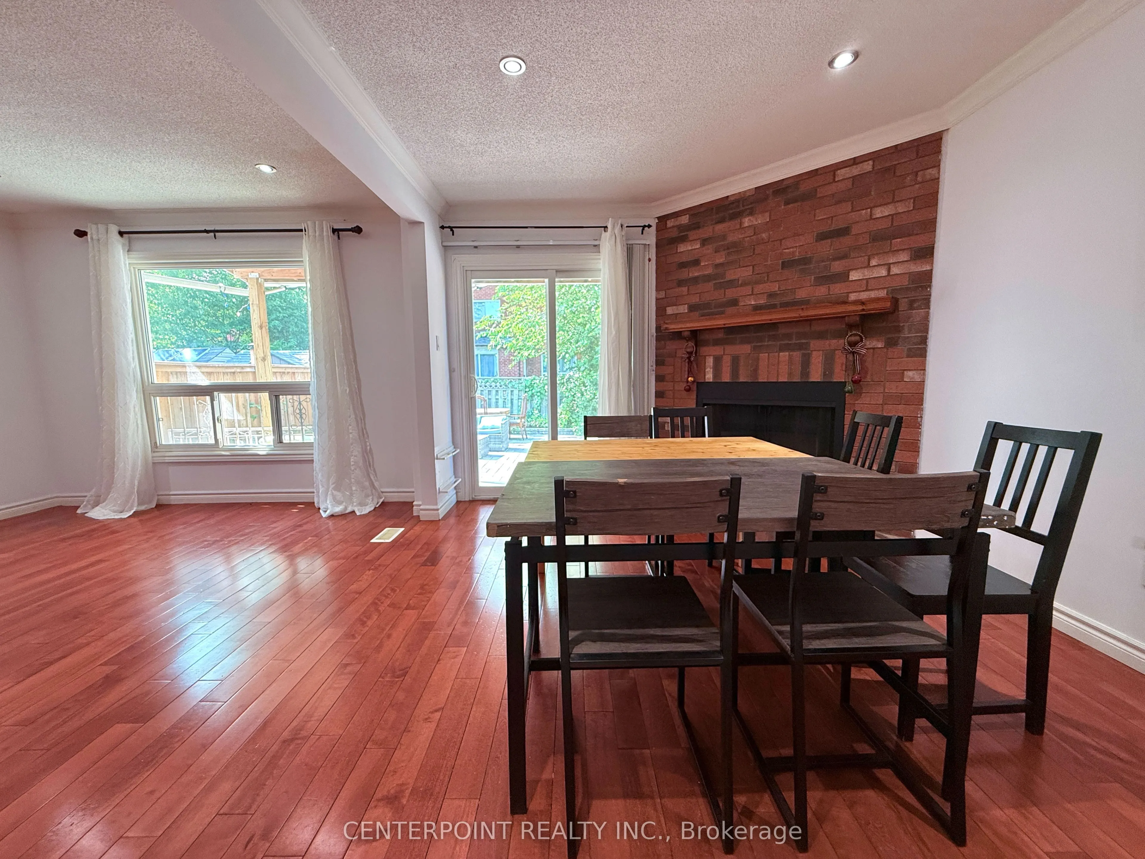 68 Neeland Road, #Upper