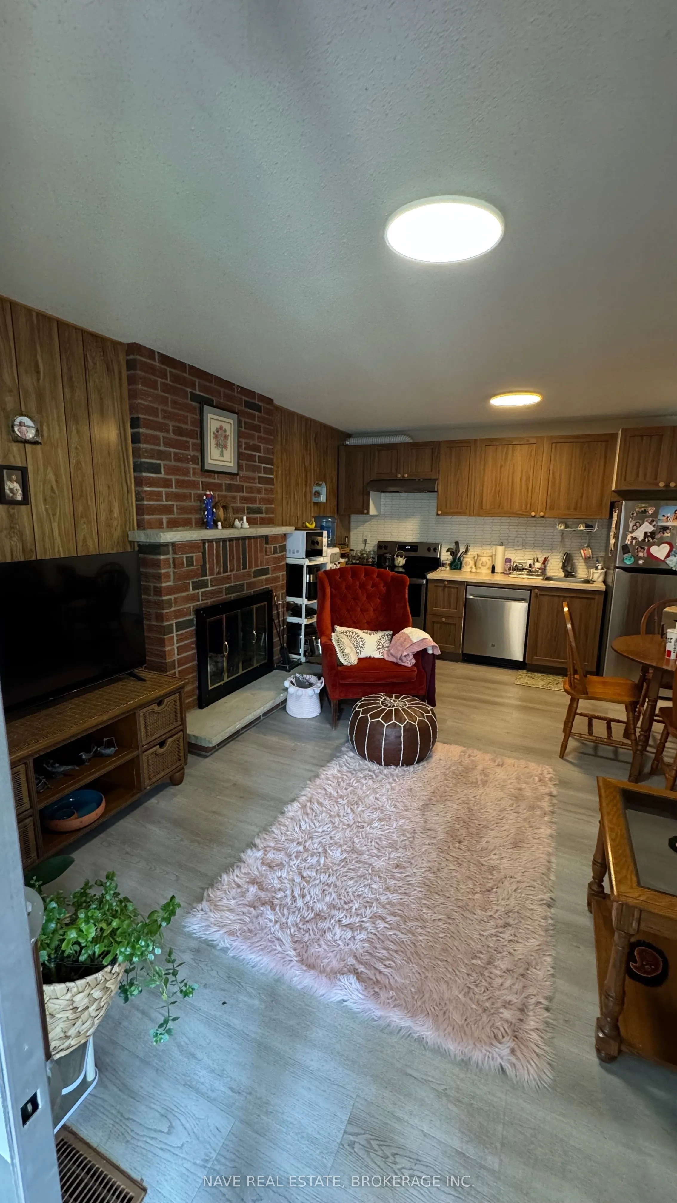 204 HARRISON Drive, #GROUND FLR