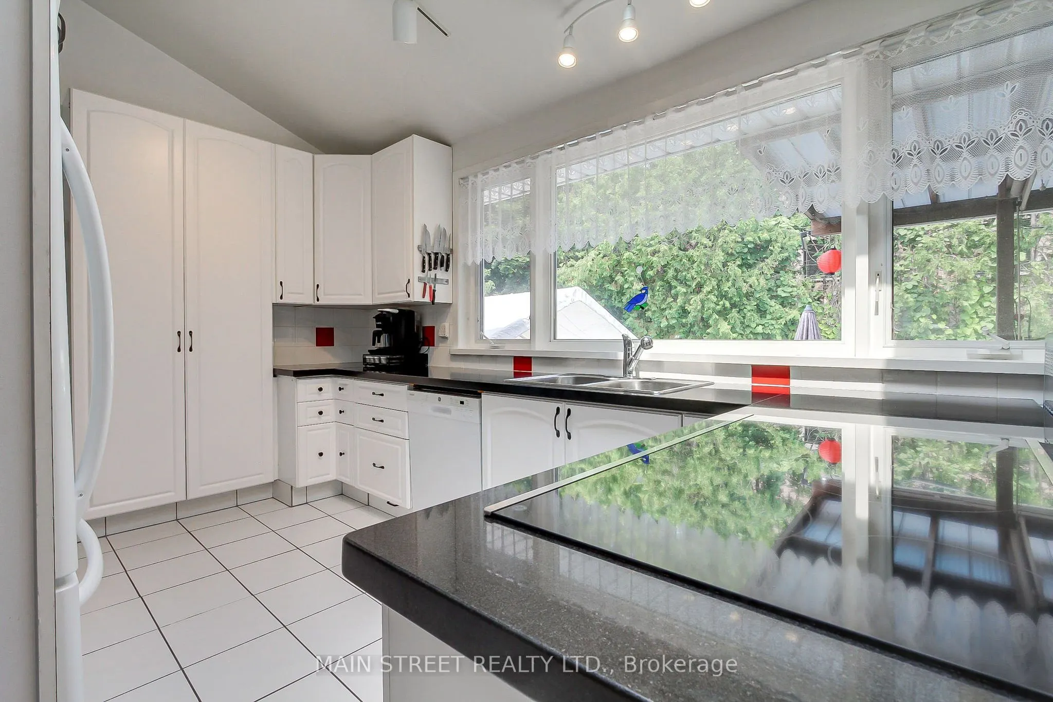 241 Andrew Street