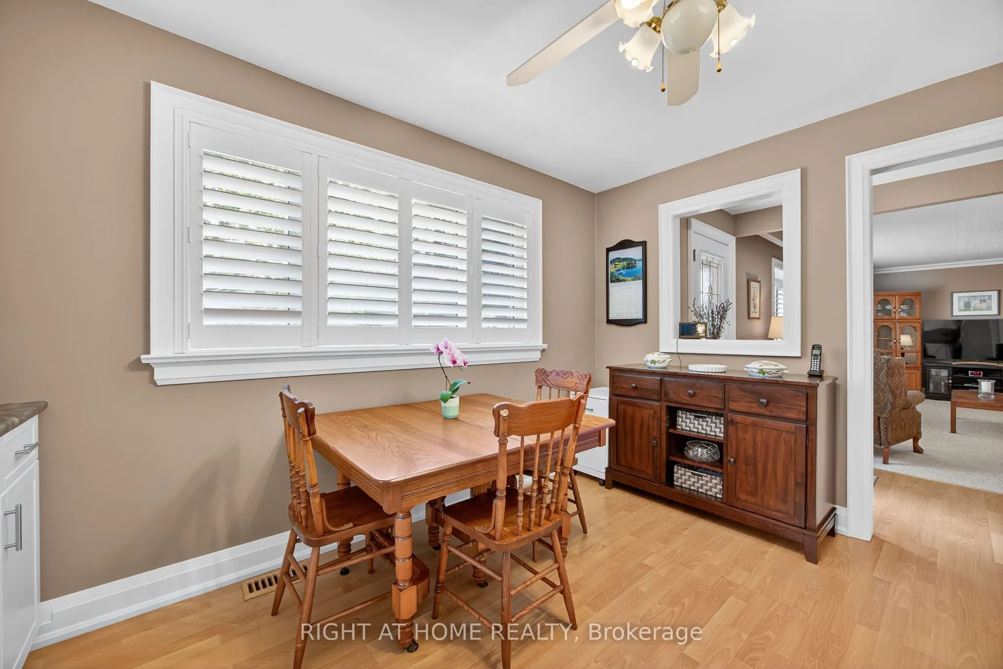 8 Farr Avenue