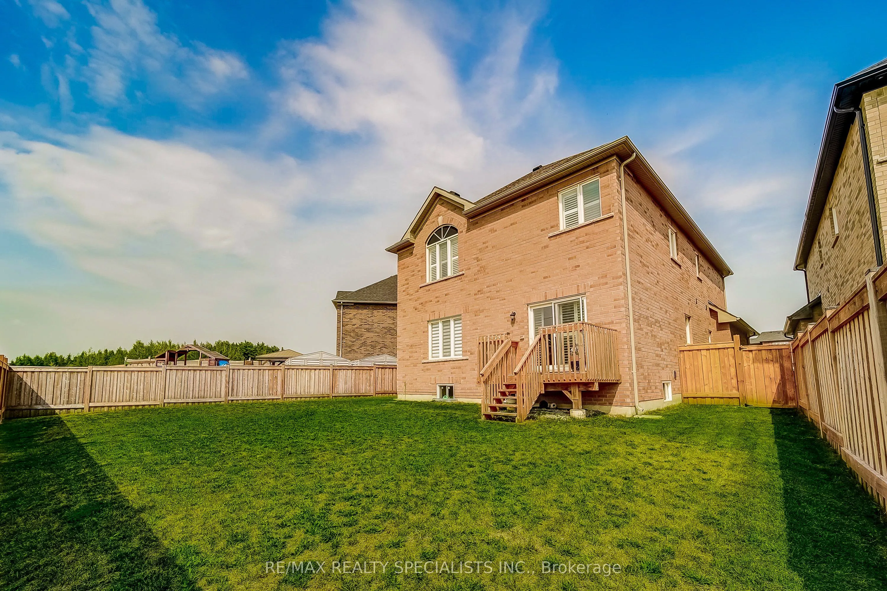 259 Chelsea Crescent
