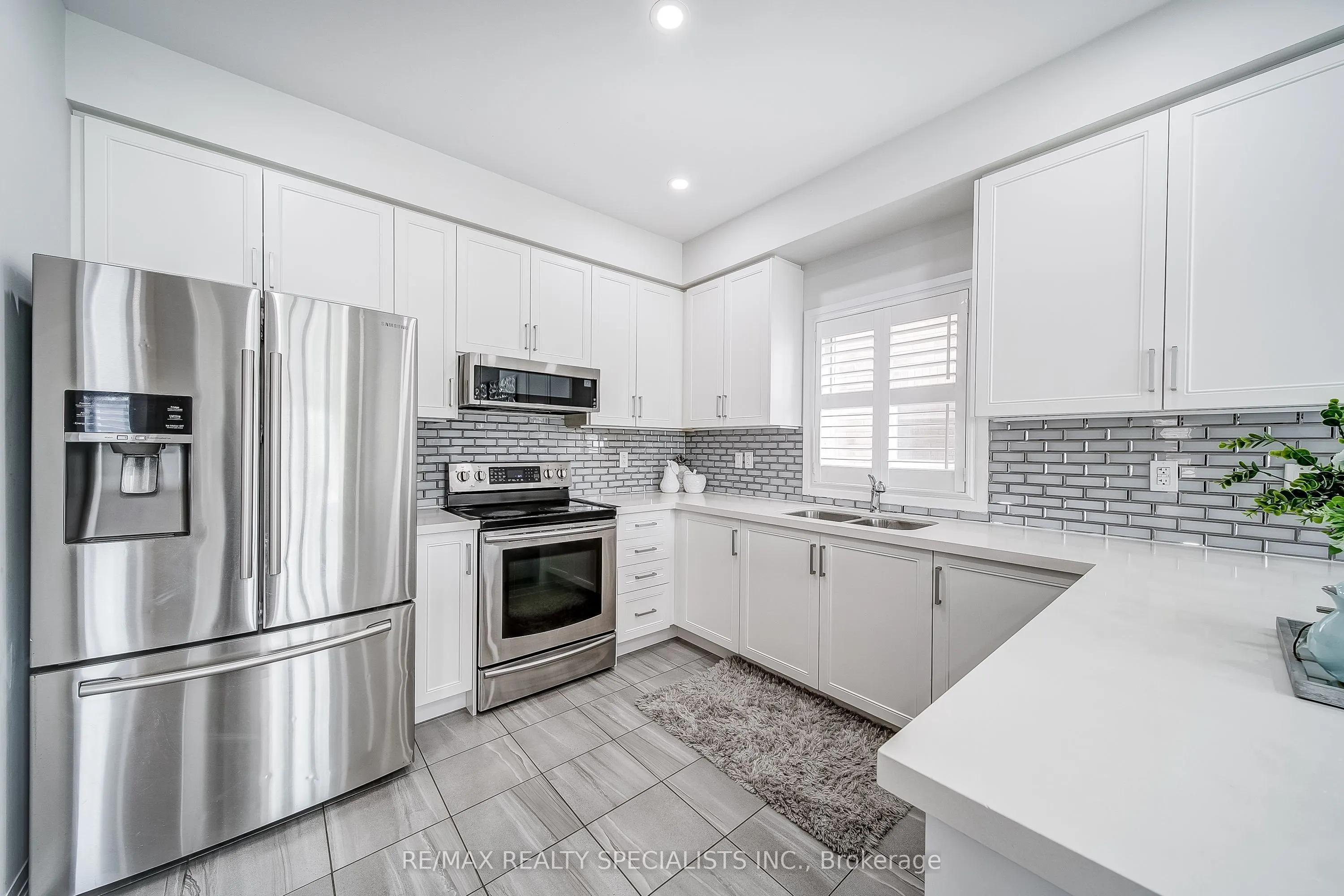 259 Chelsea Crescent