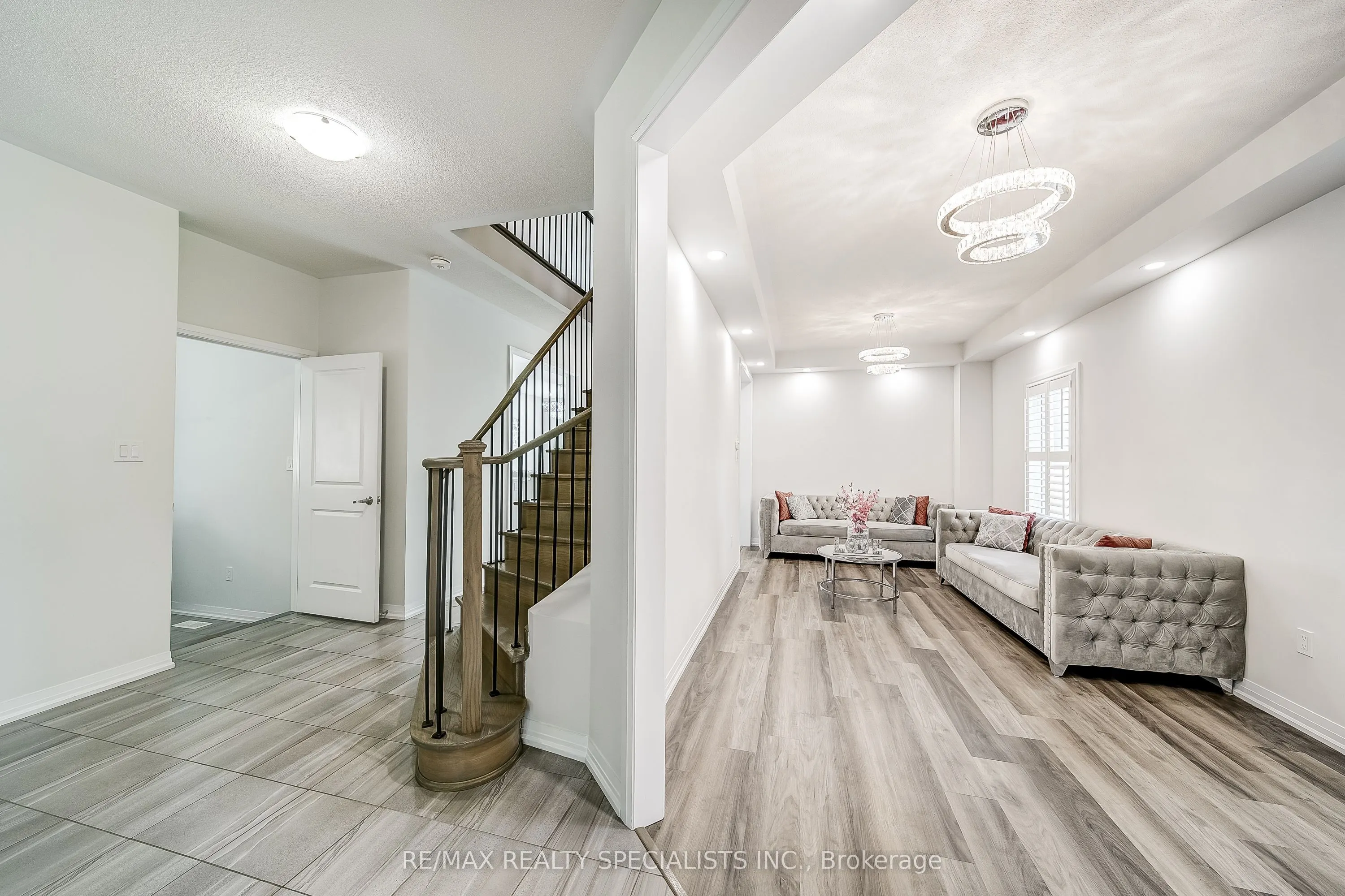 259 Chelsea Crescent