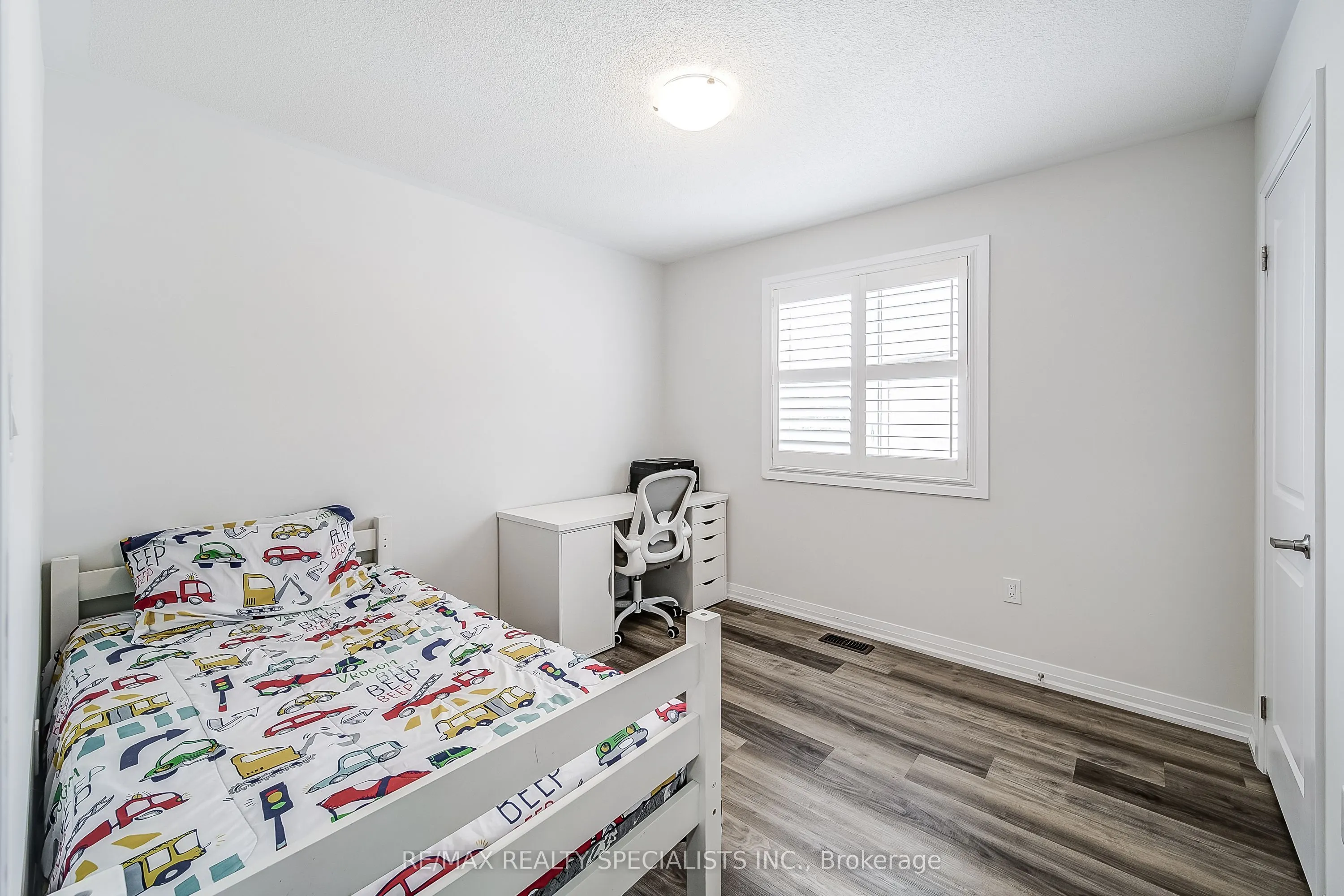 259 Chelsea Crescent