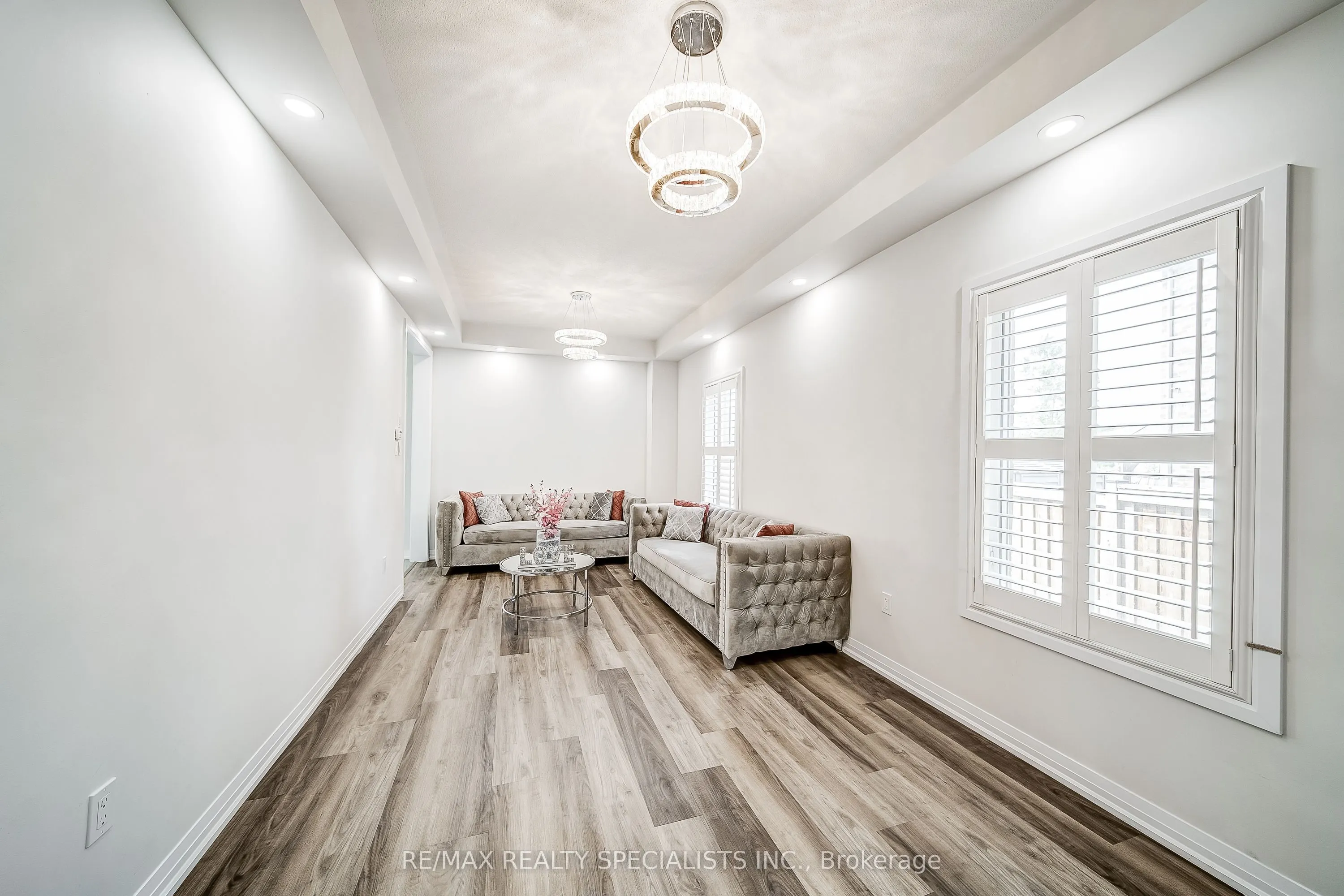 259 Chelsea Crescent