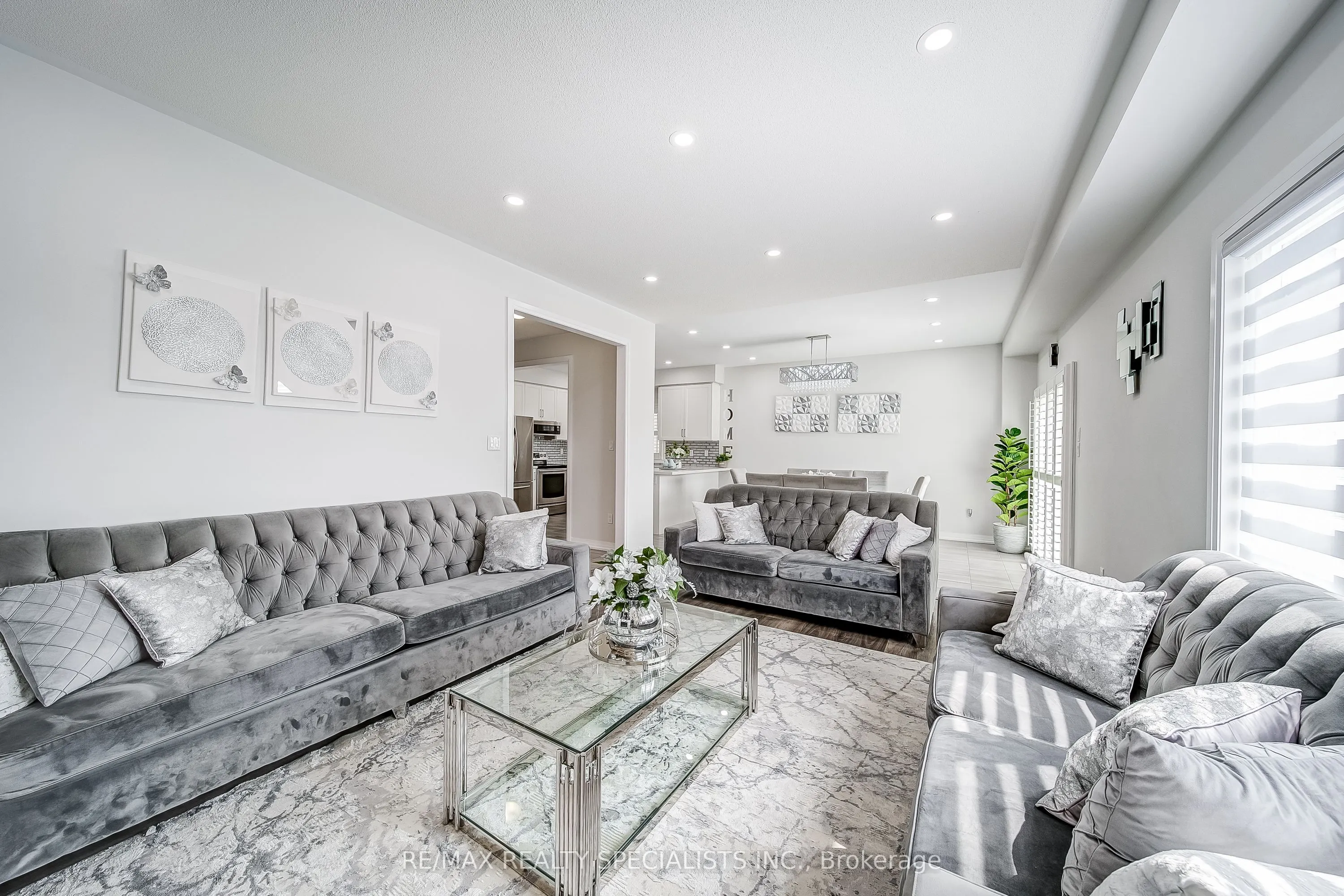 259 Chelsea Crescent