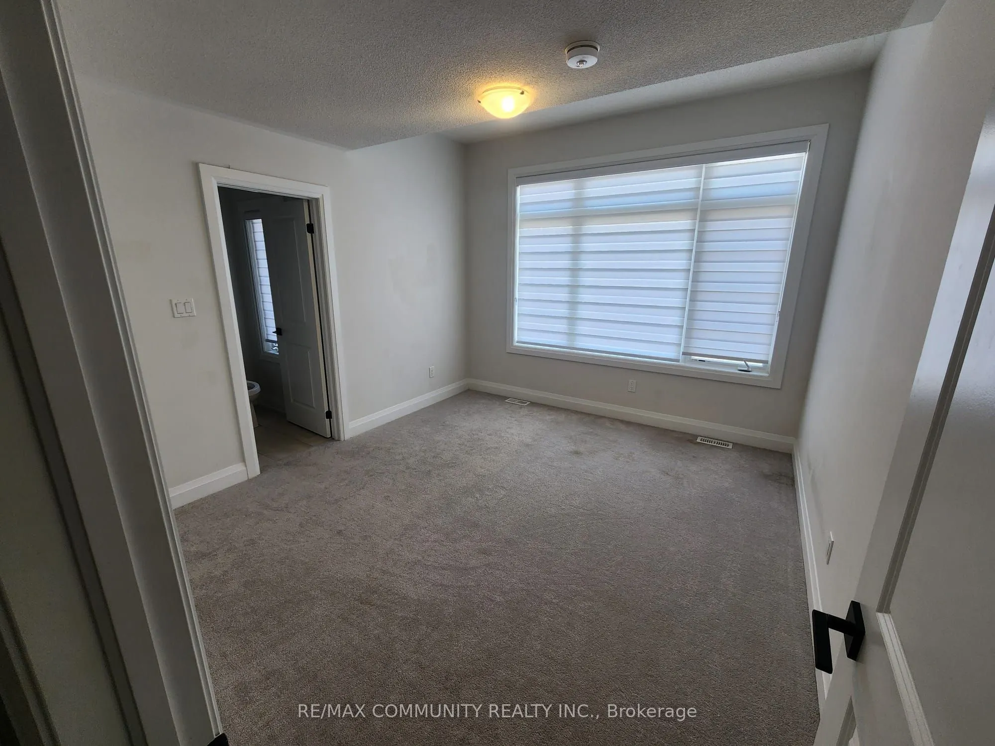 73 Bud Leggett Crescent