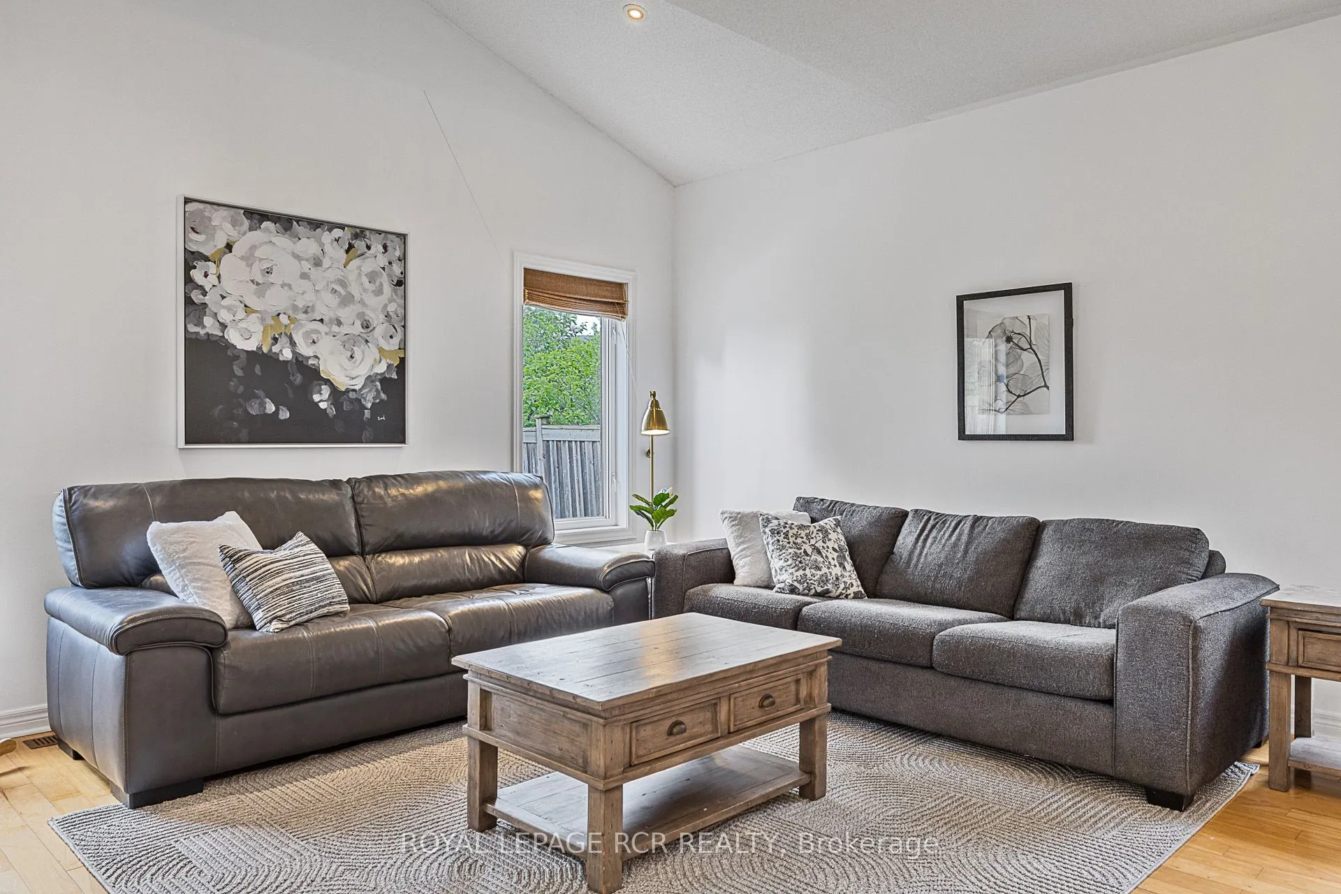 4 Caseton Crescent