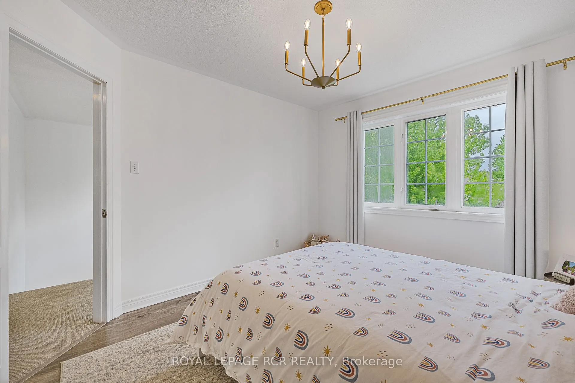 4 Caseton Crescent