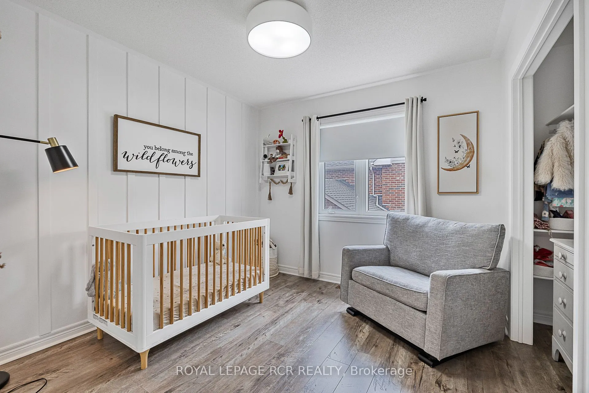 4 Caseton Crescent