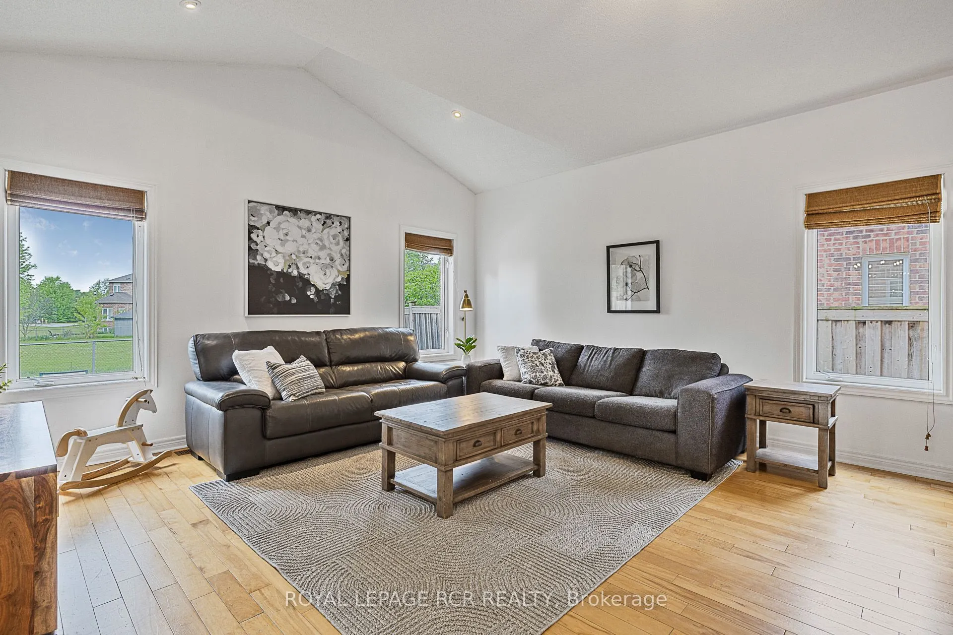 4 Caseton Crescent