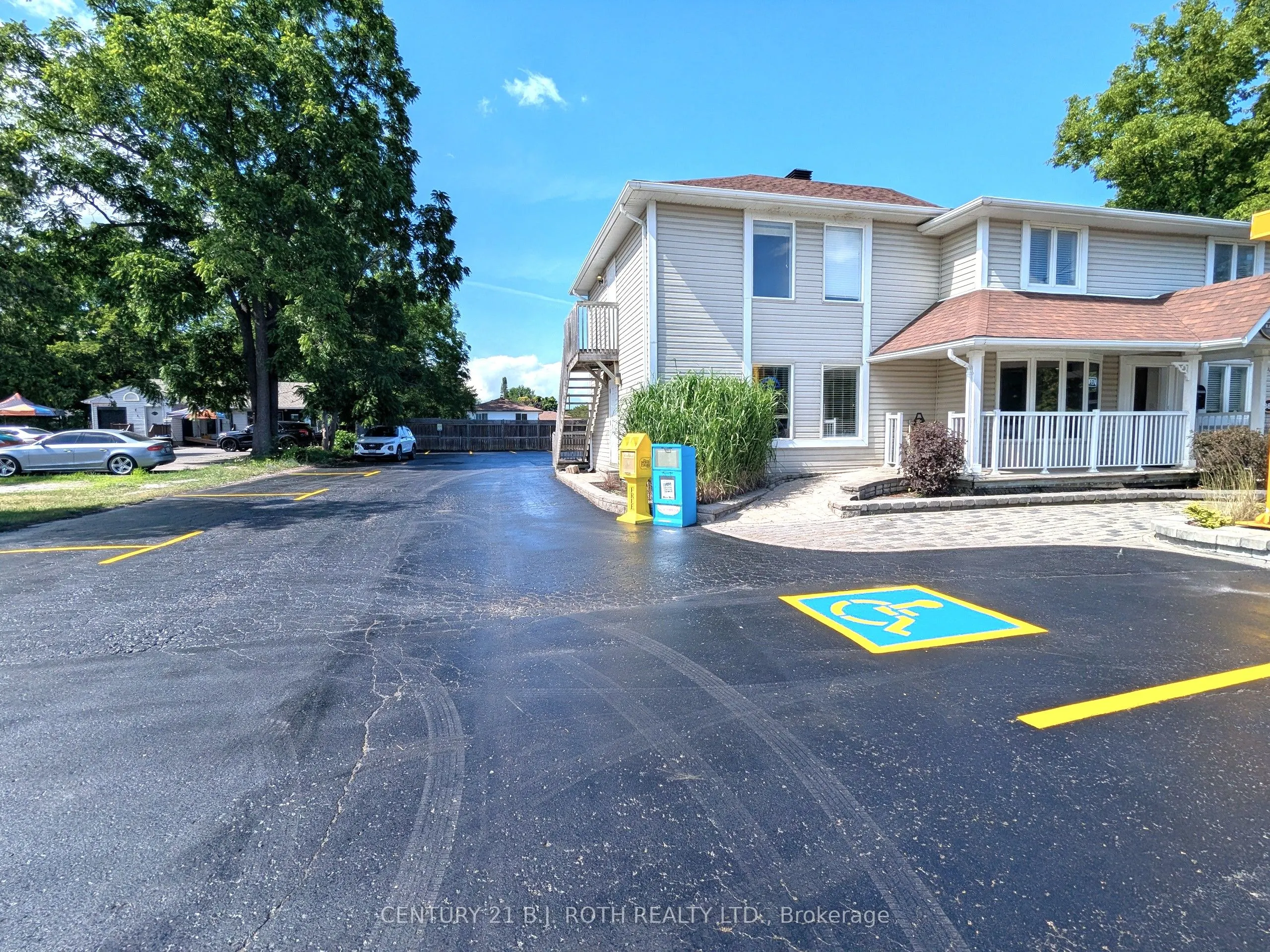 888 Innisfil Beach Road