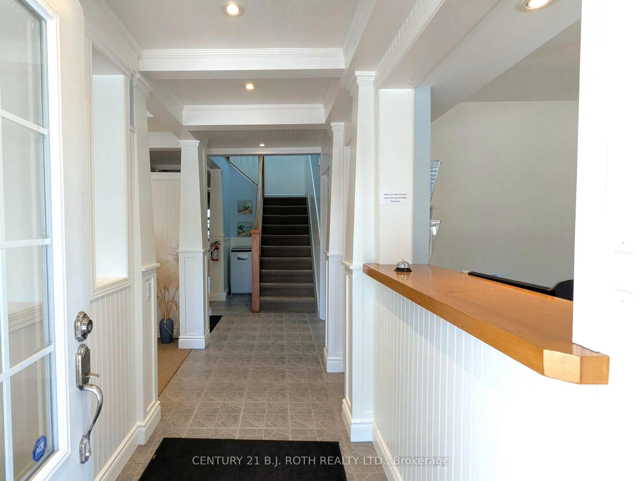 888 Innisfil Beach Road