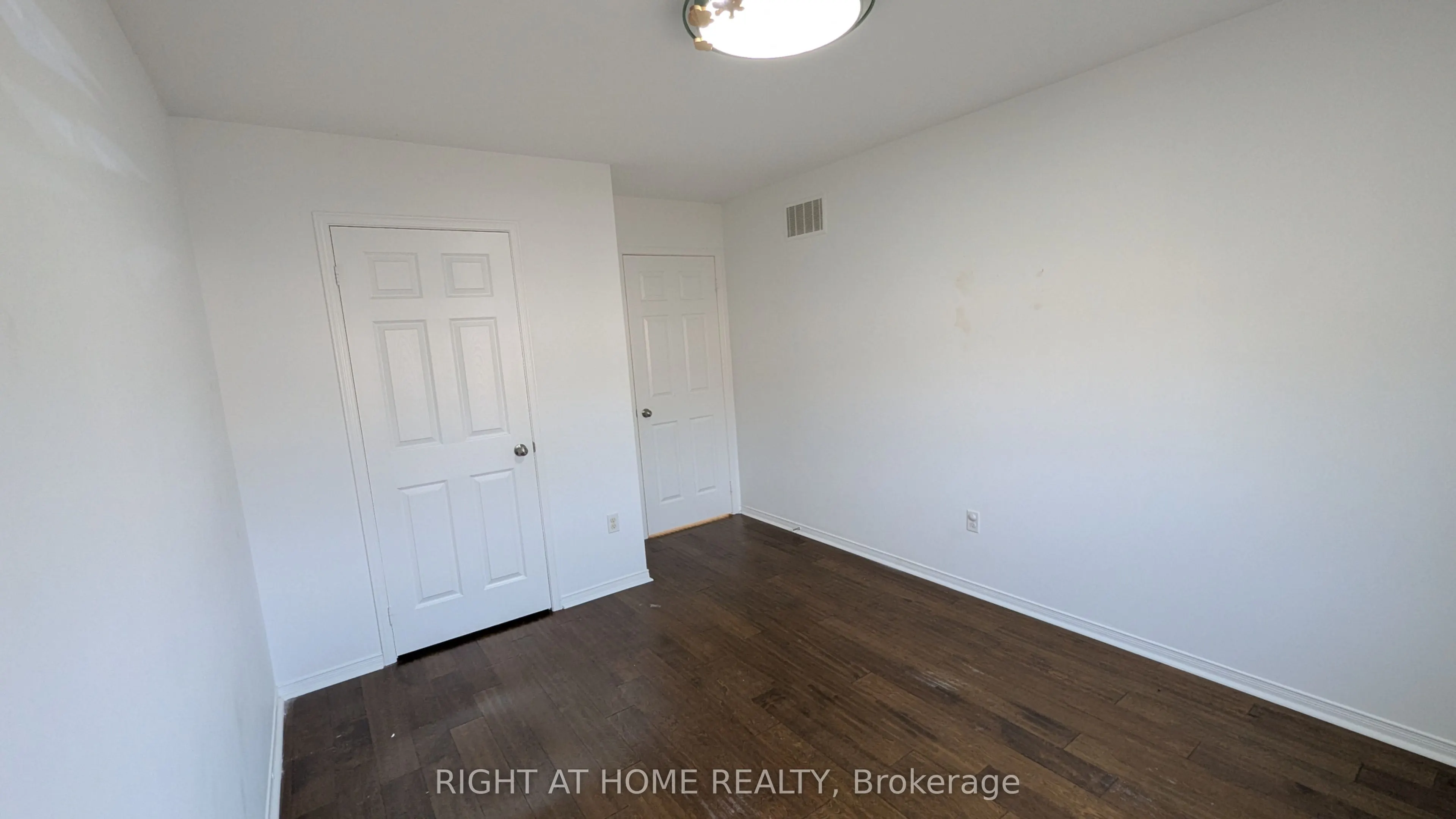 5 Faris Street, #MAIN & UPPER