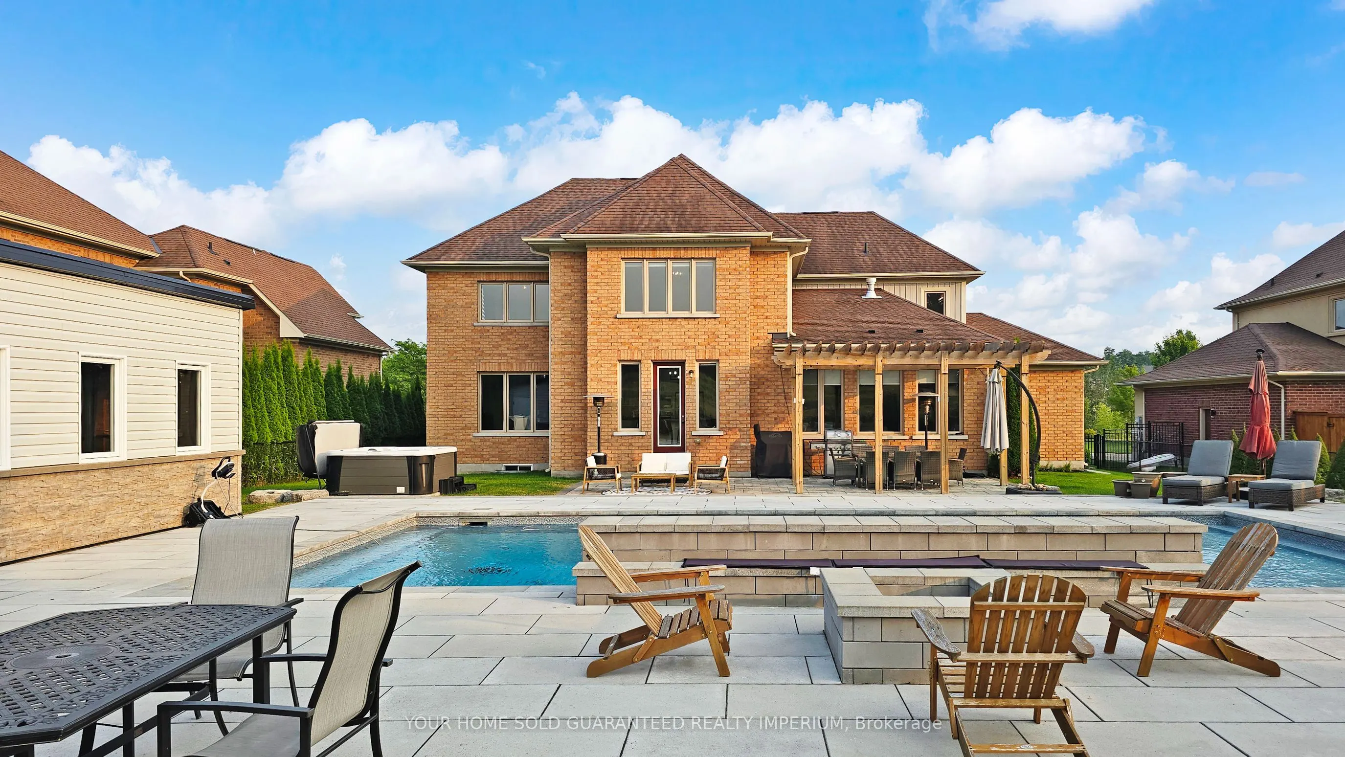 24 Wyndance Way