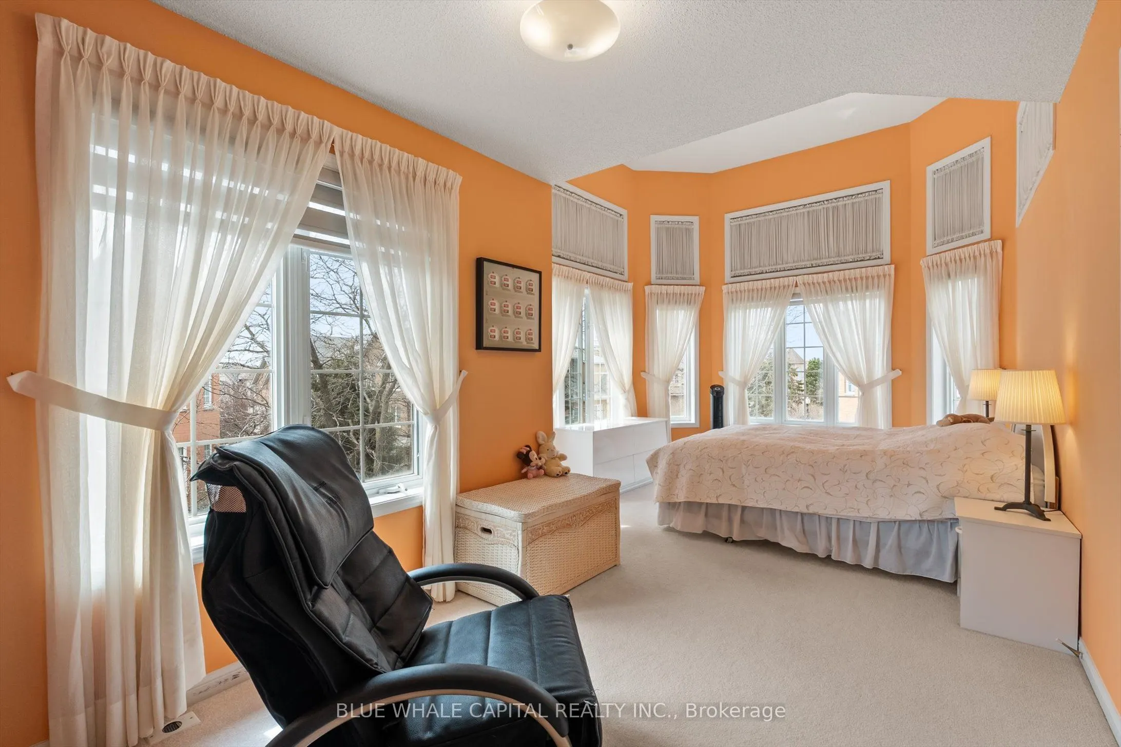 23 St.Moritz Way, #01
