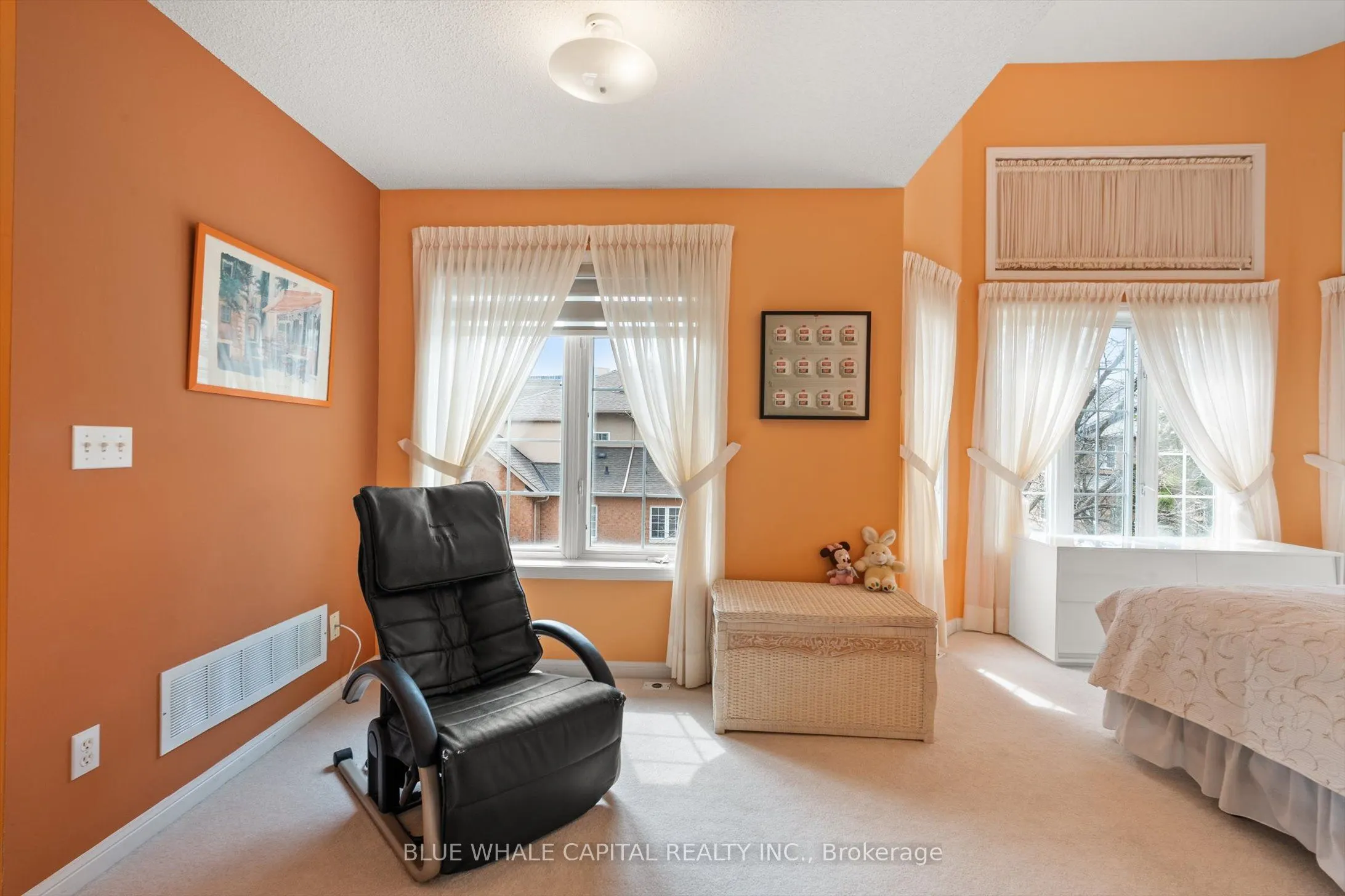 23 St.Moritz Way, #01
