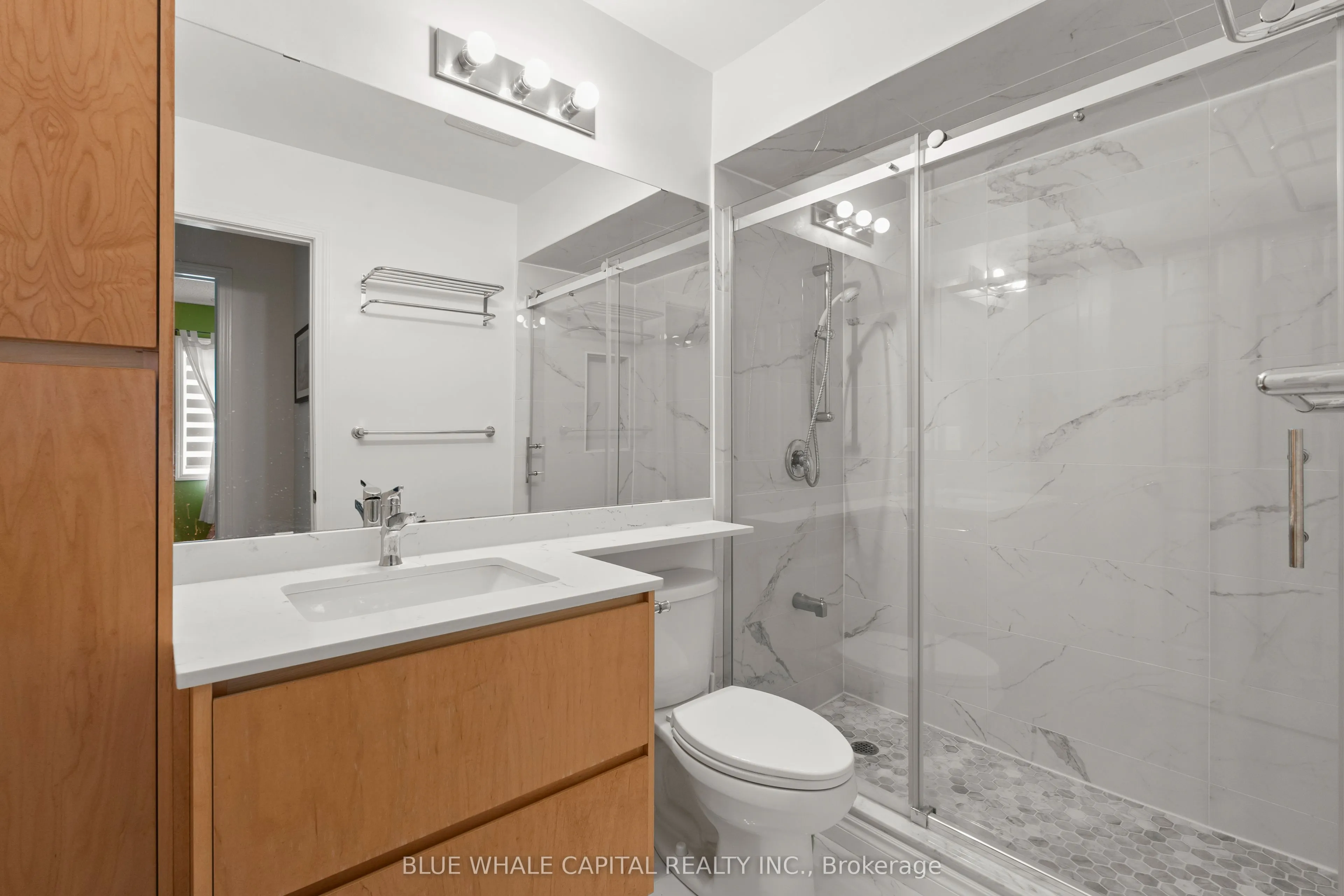 23 St.Moritz Way, #01