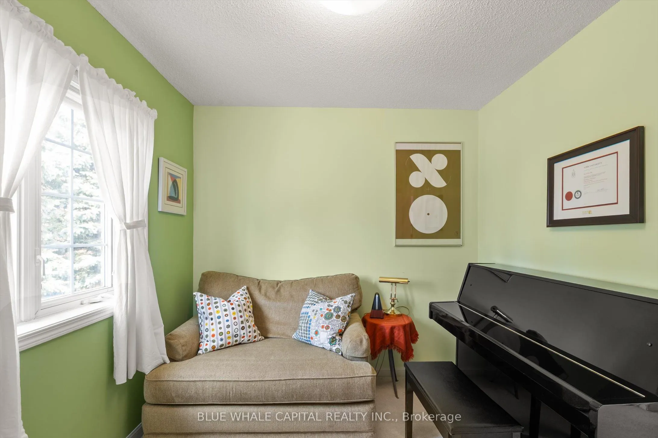 23 St.Moritz Way, #01