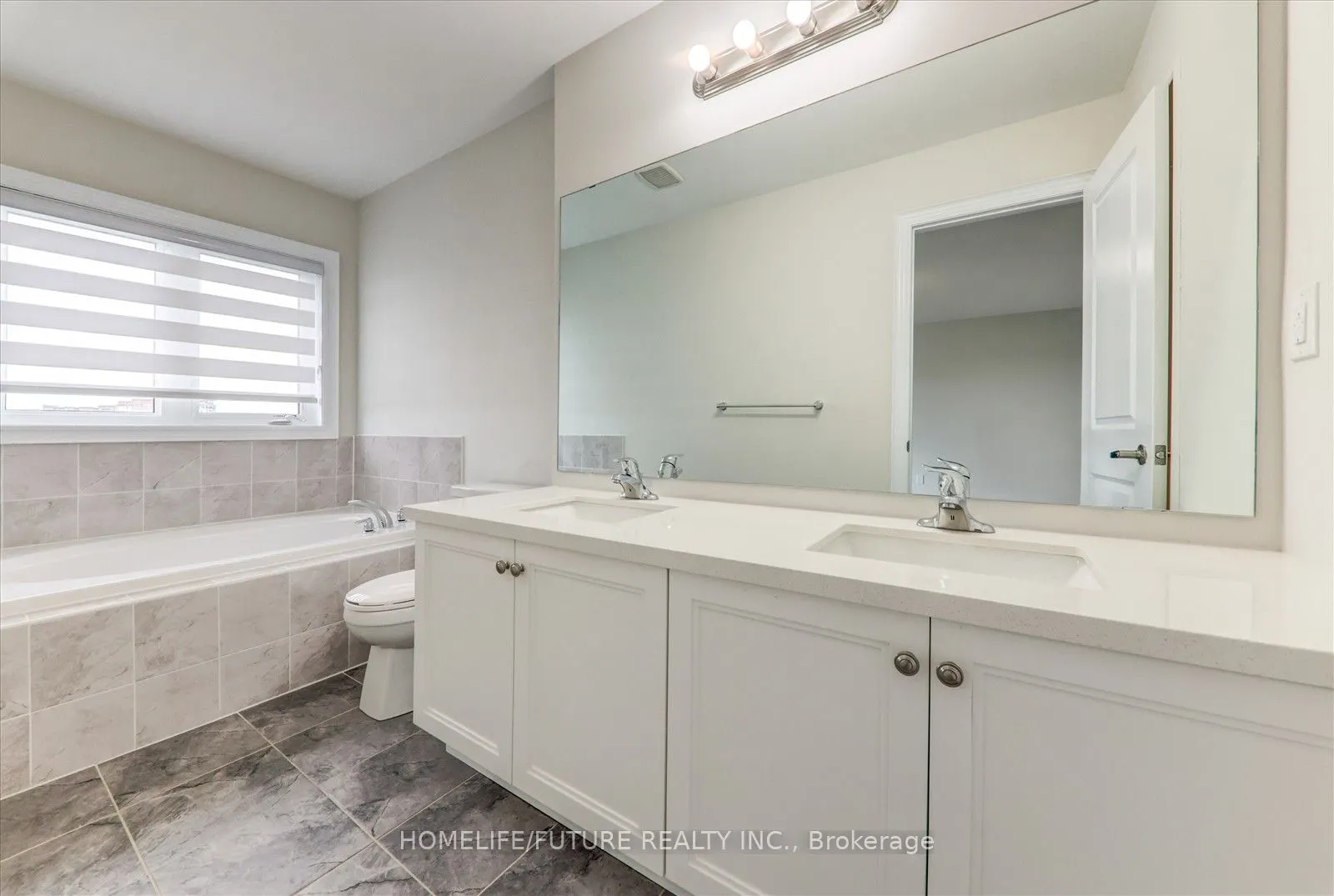 24 Andress Way