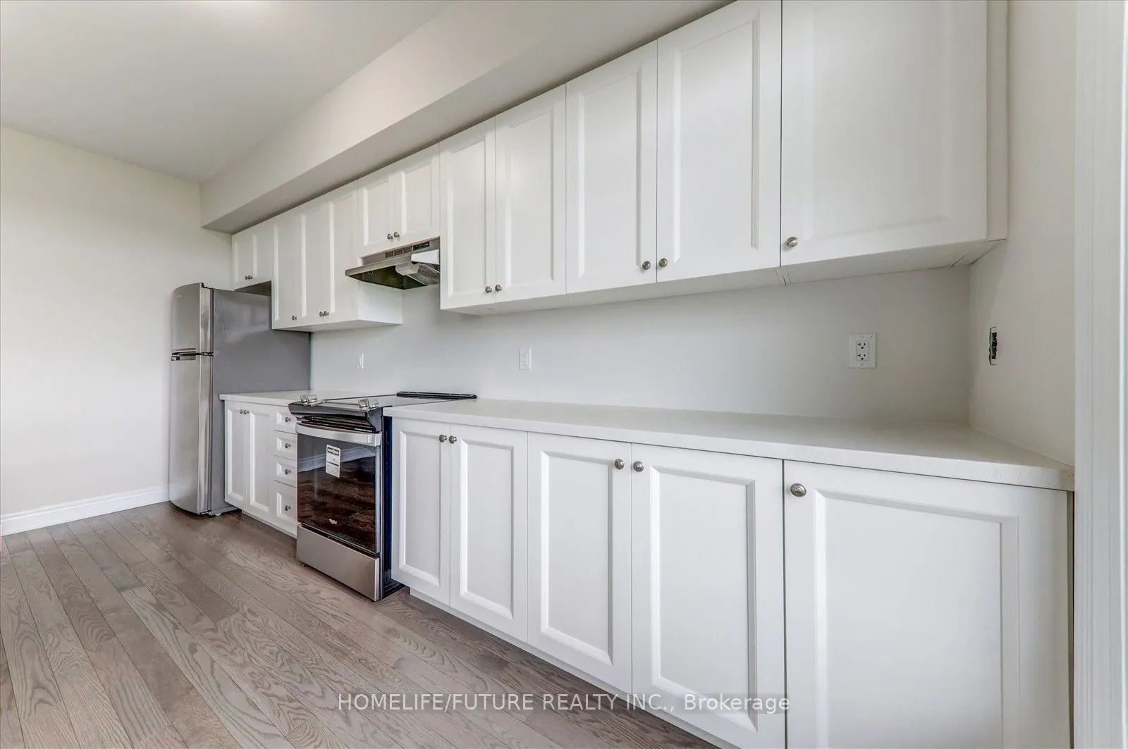 24 Andress Way