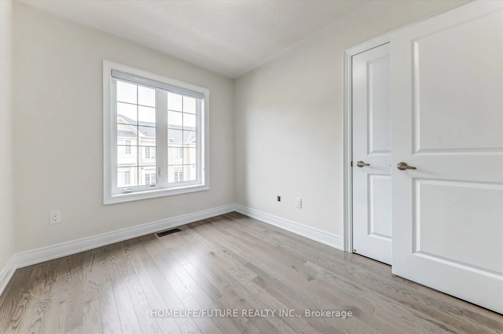 24 Andress Way