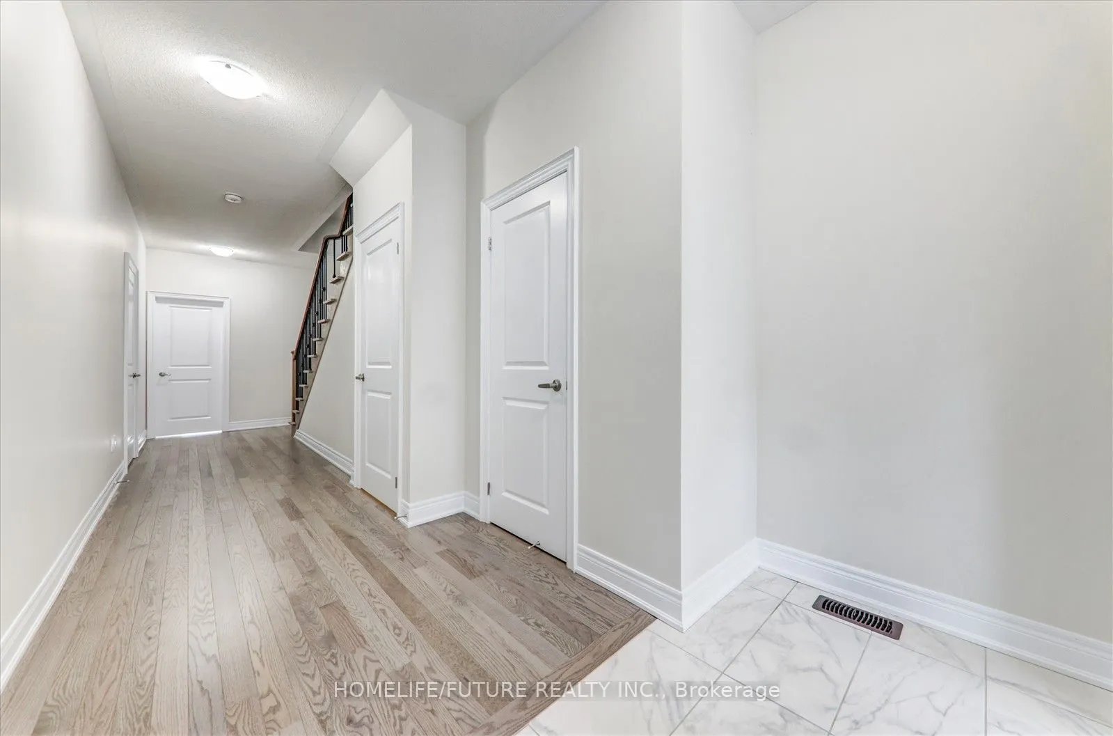 24 Andress Way