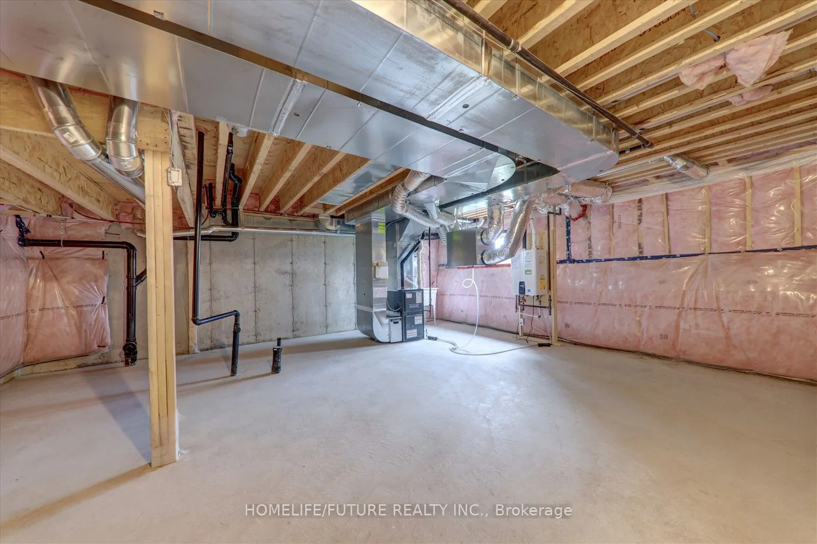 24 Andress Way