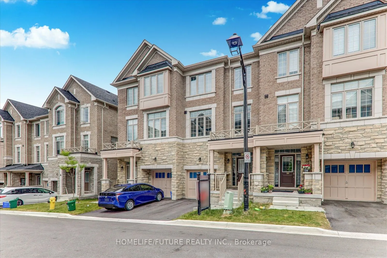 24 Andress Way