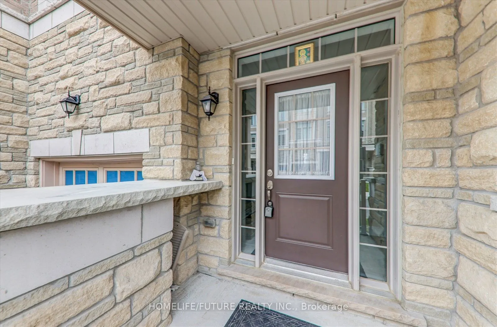 24 Andress Way