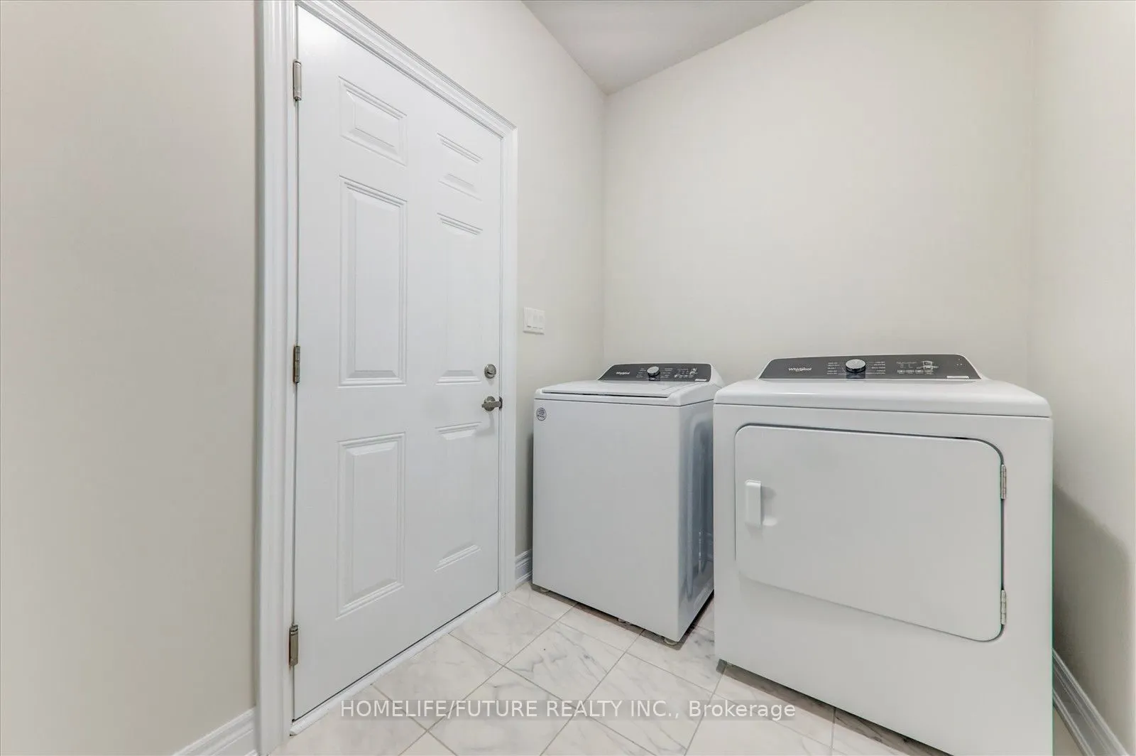 24 Andress Way