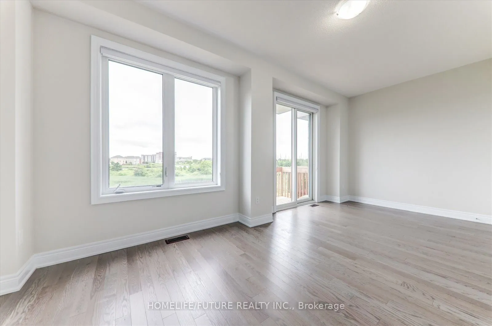 24 Andress Way