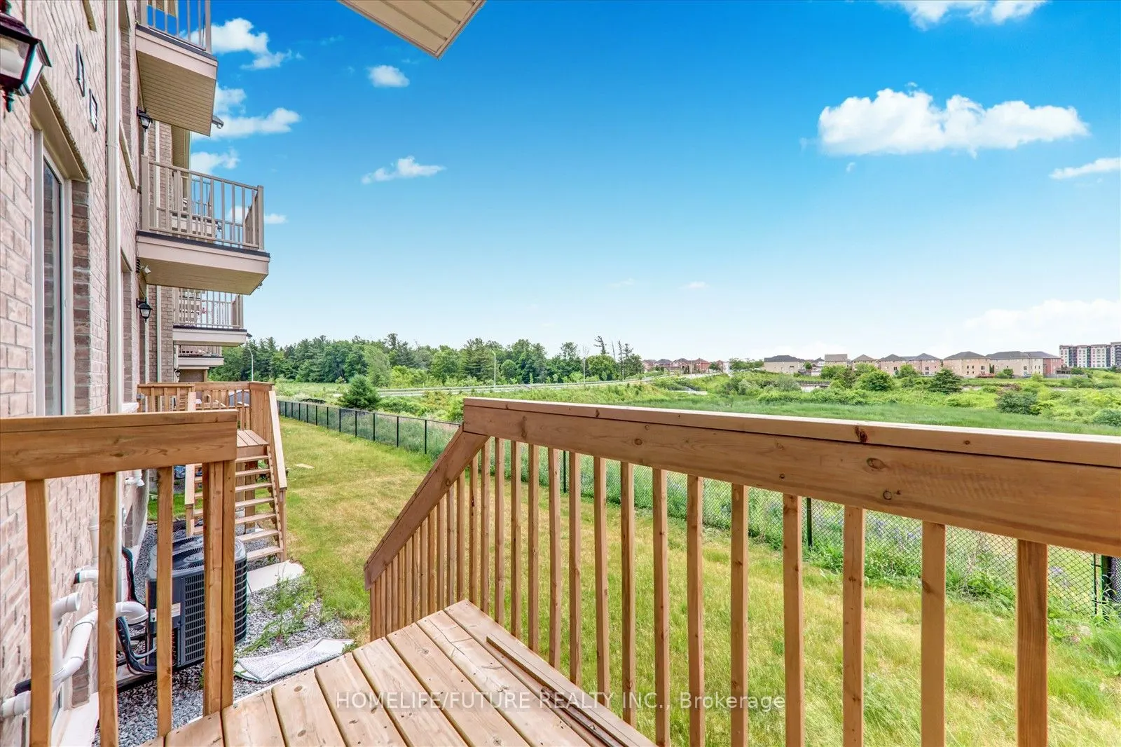 24 Andress Way