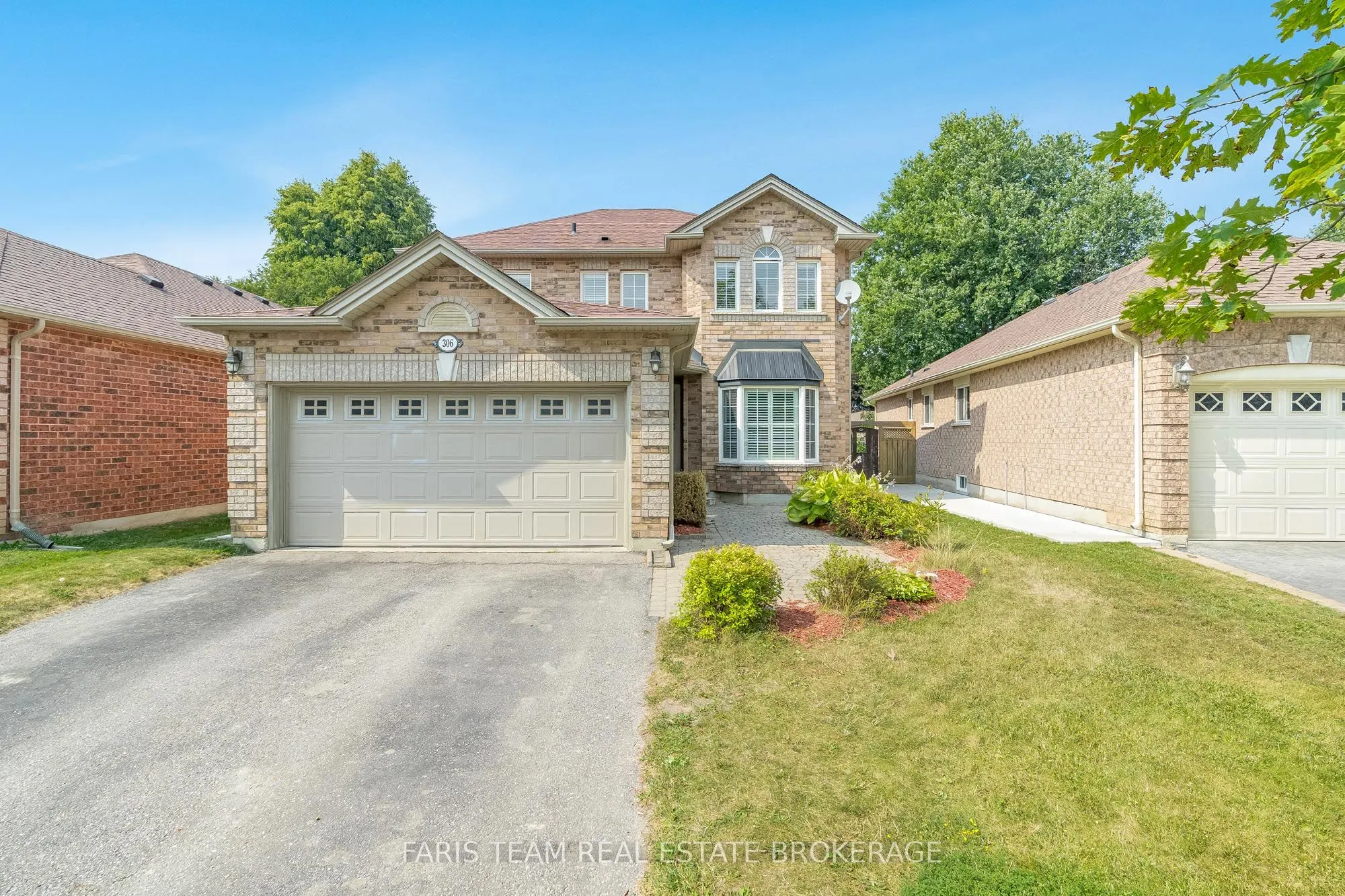 306 Tupper Boulevard