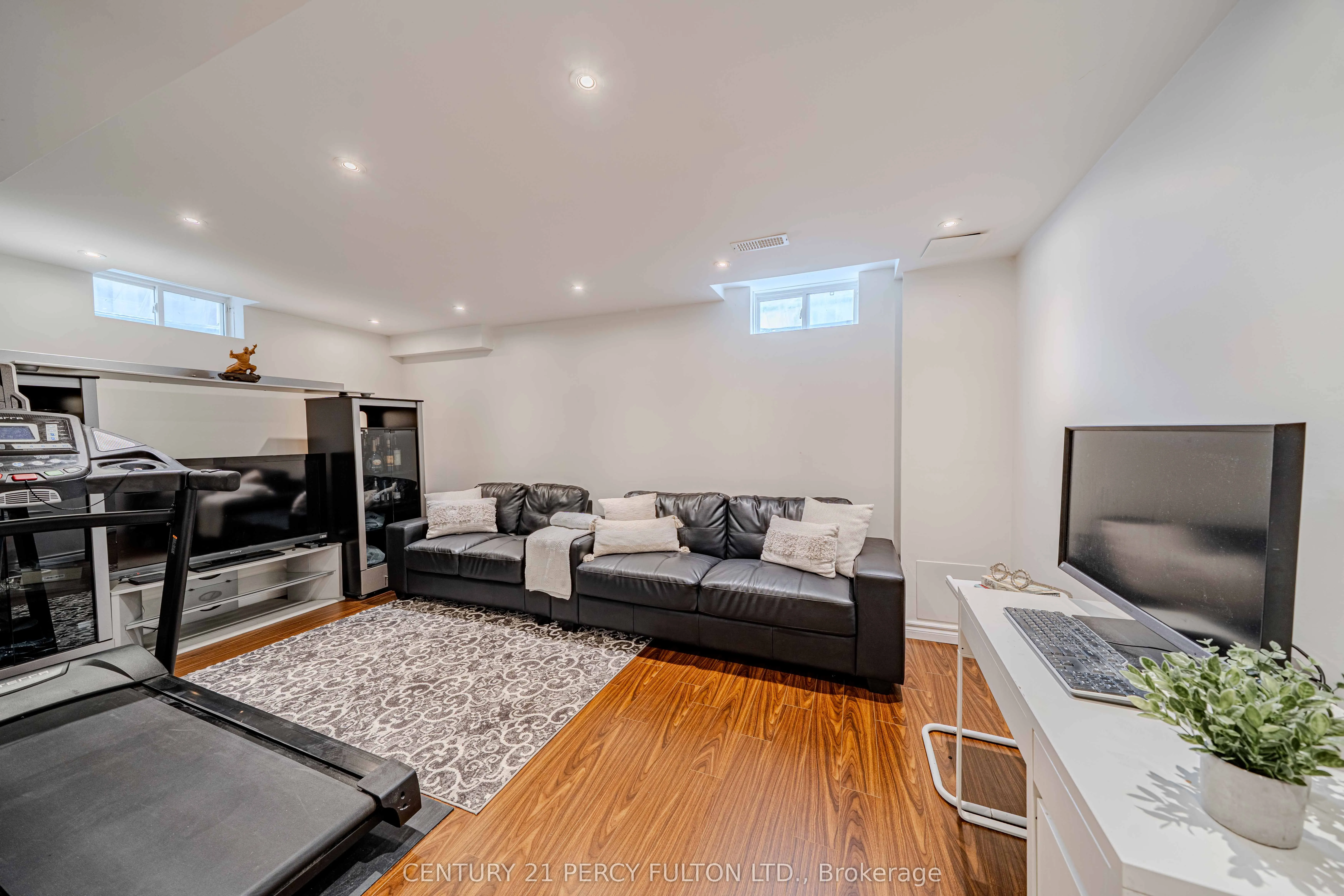 157 Billingsley Crescent