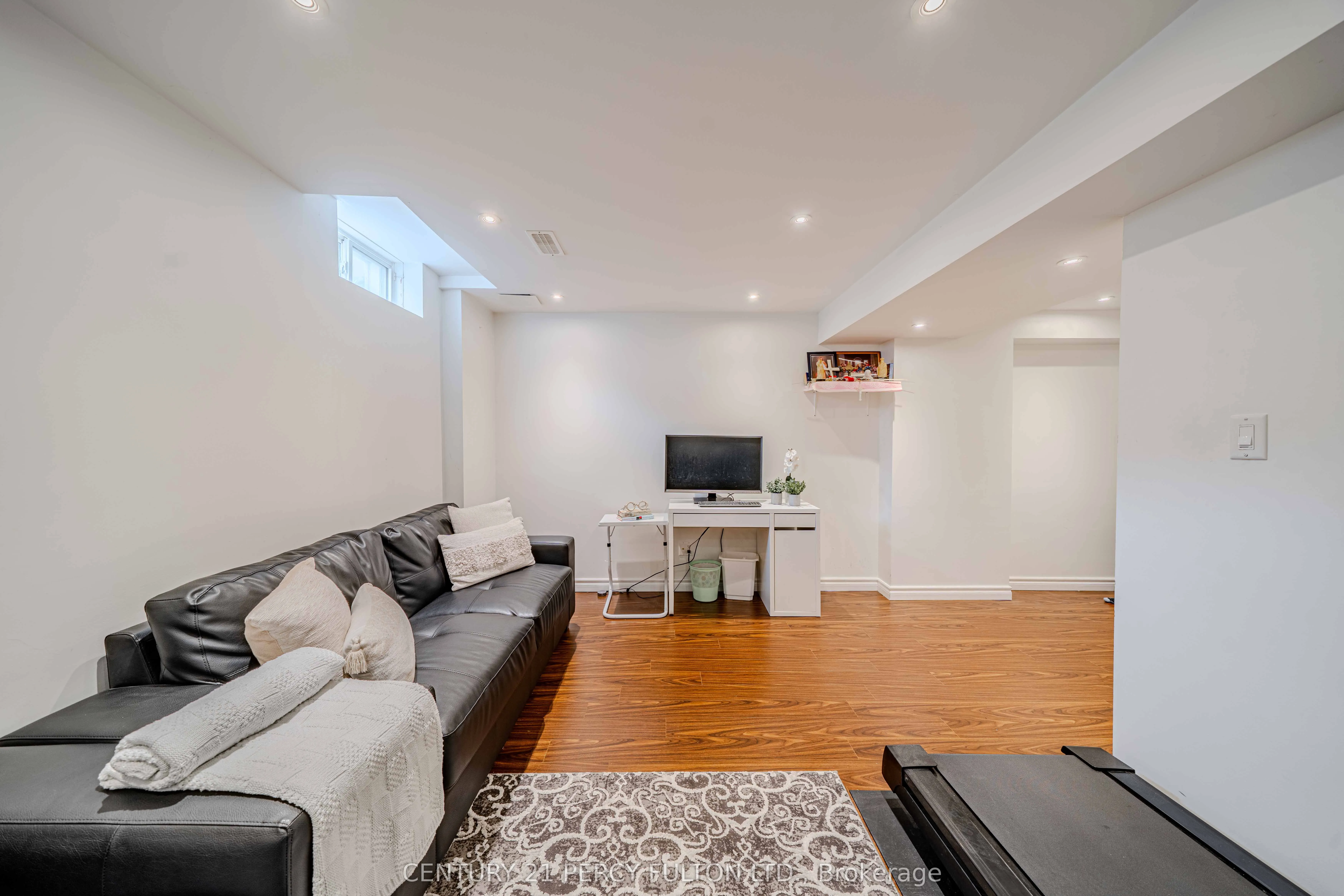 157 Billingsley Crescent