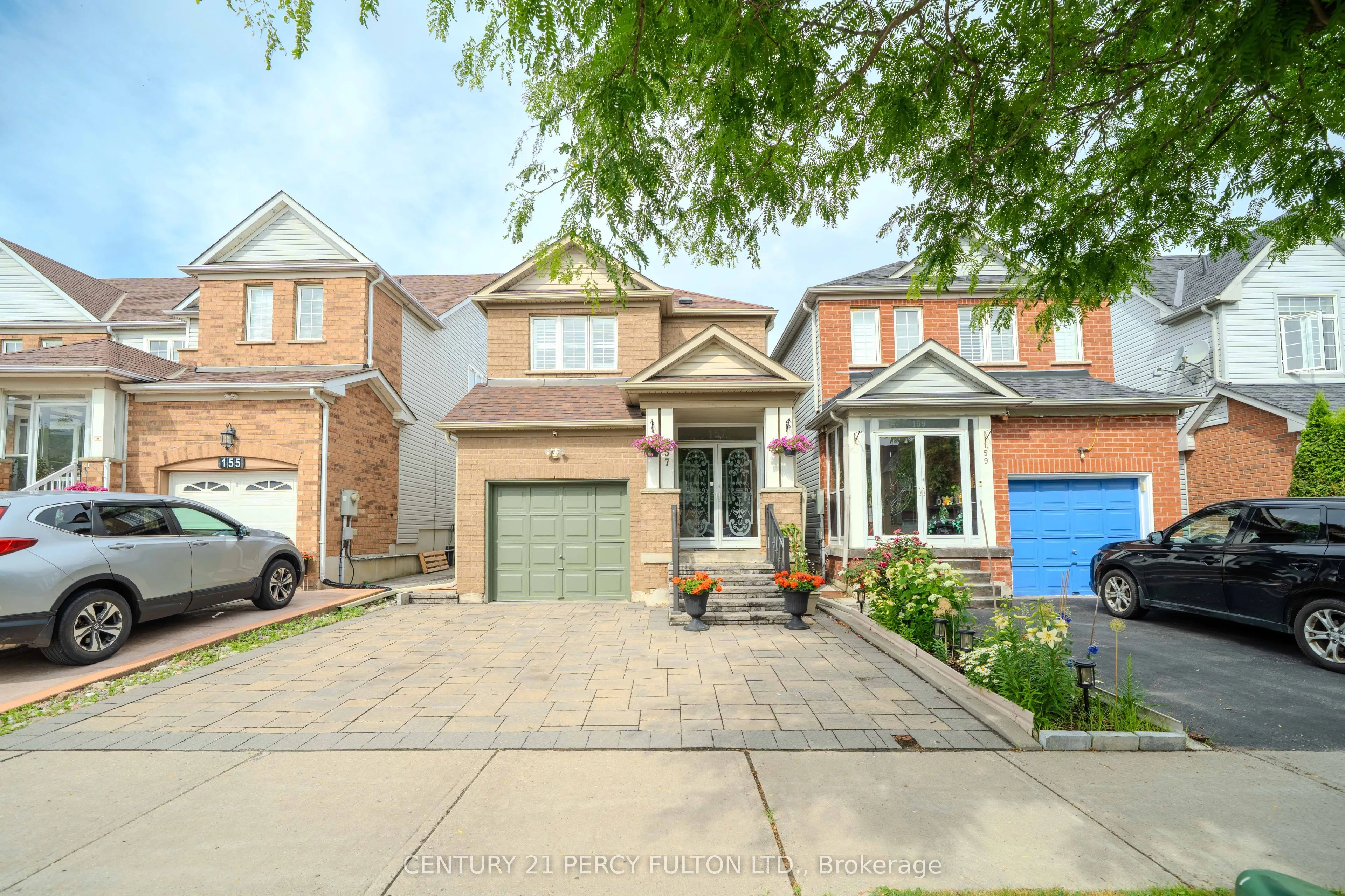 157 Billingsley Crescent