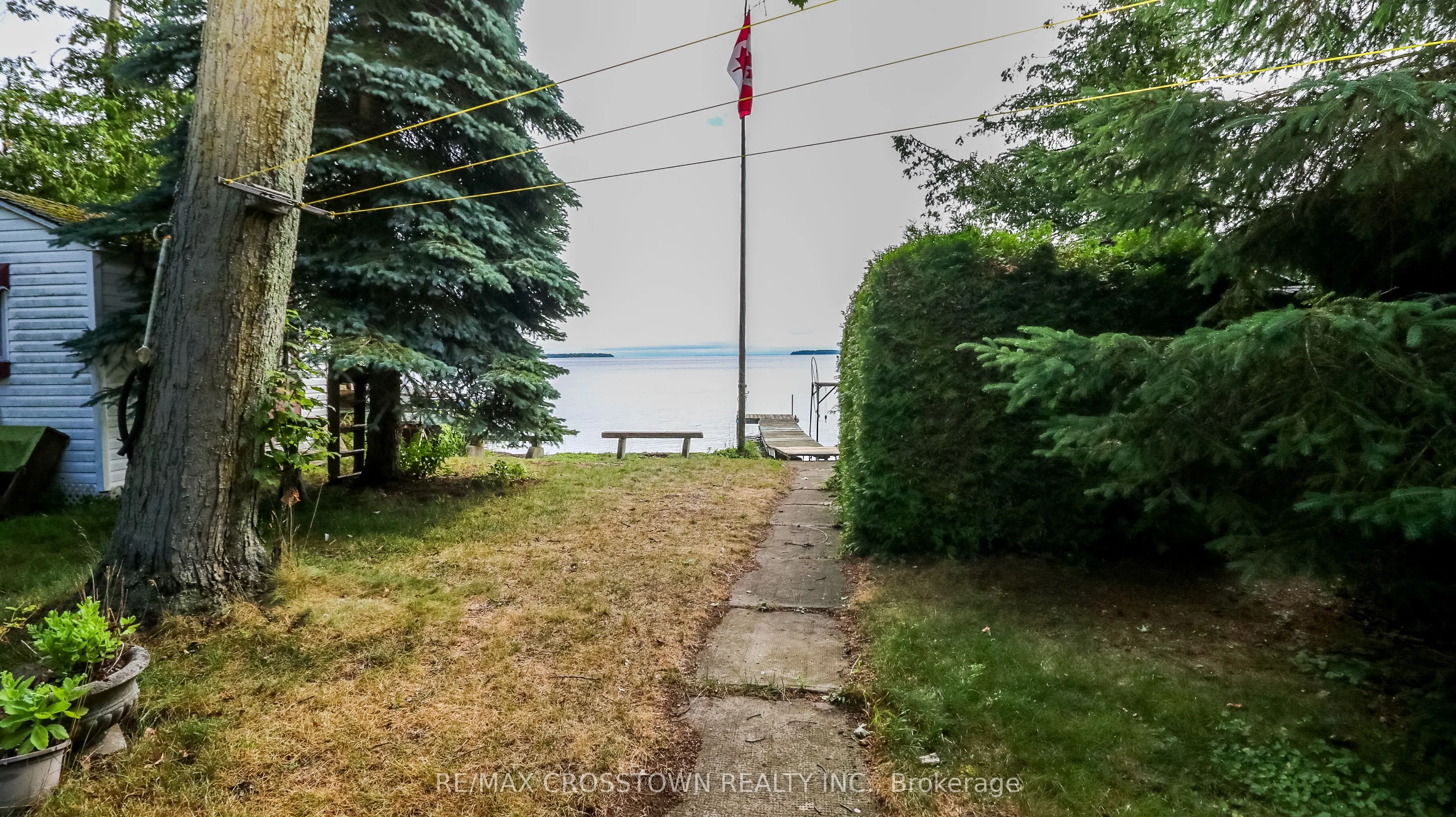 1895 Simcoe Boulevard