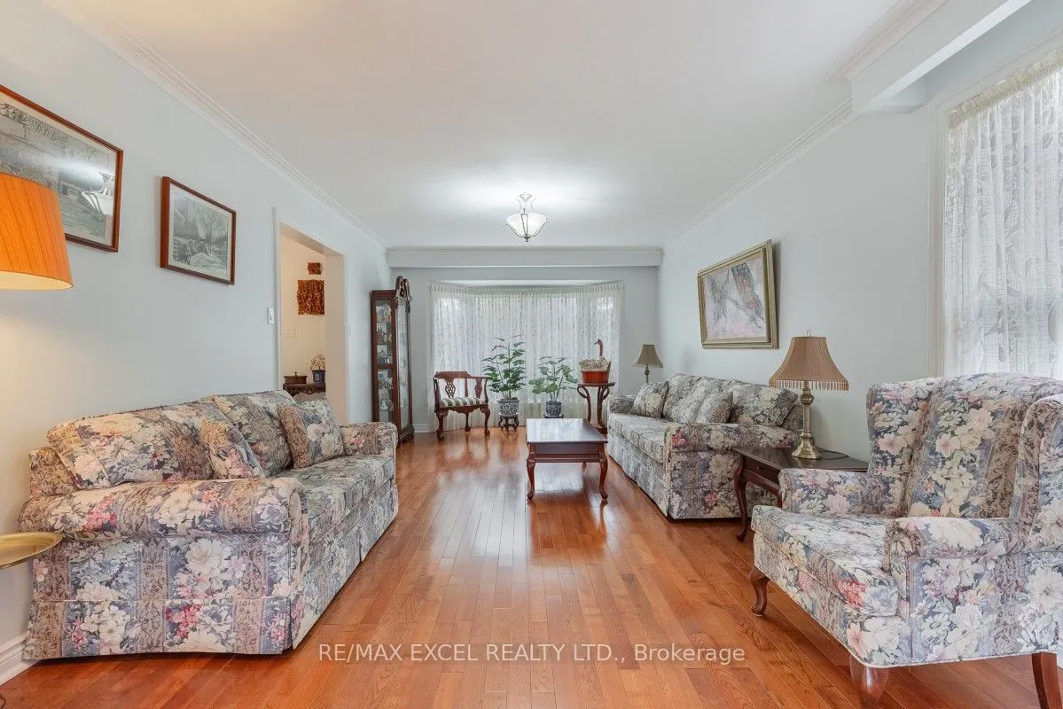 8 Boyd Court