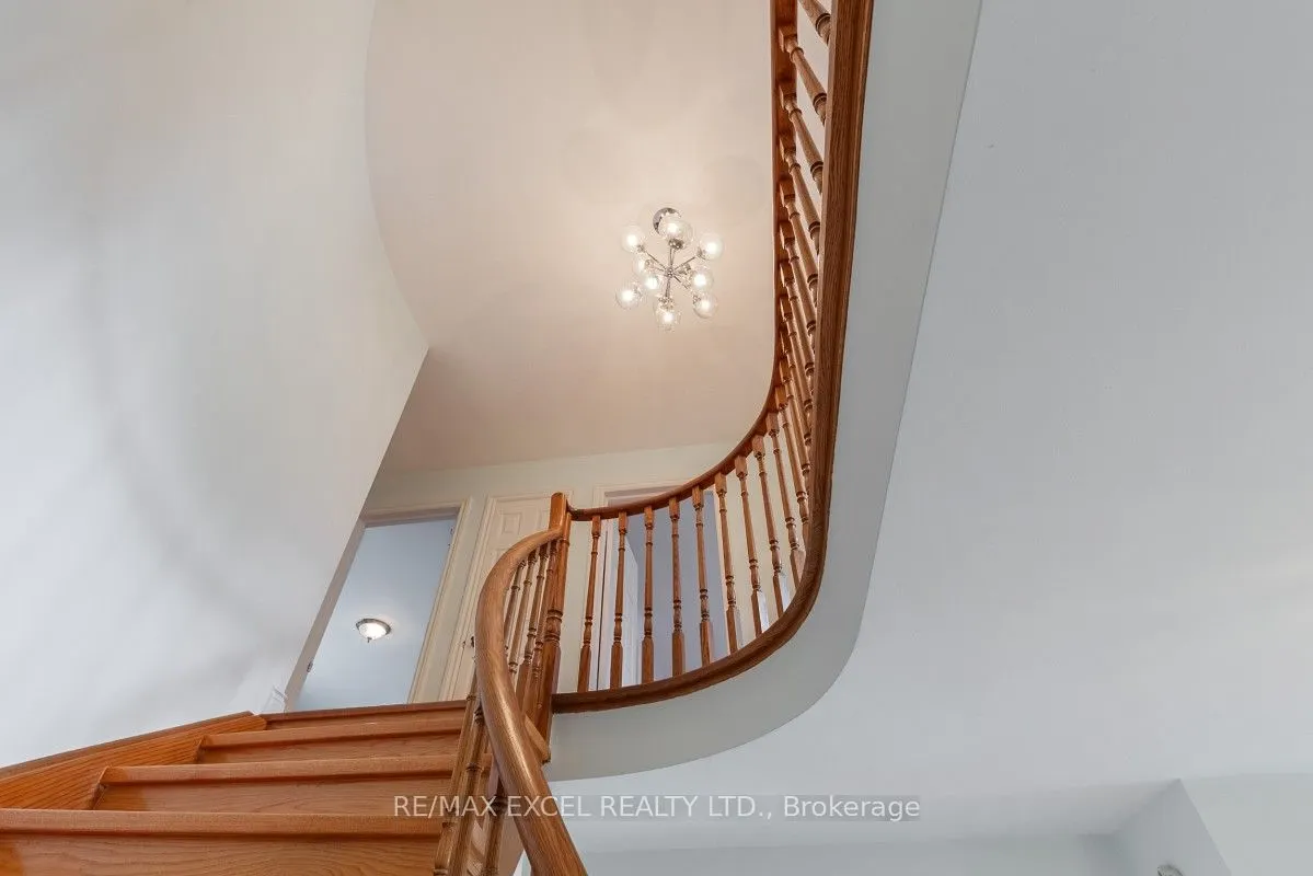 8 Boyd Court
