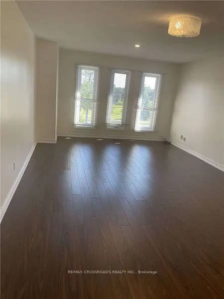 94 Elson Street, #Main, 2nd Floor