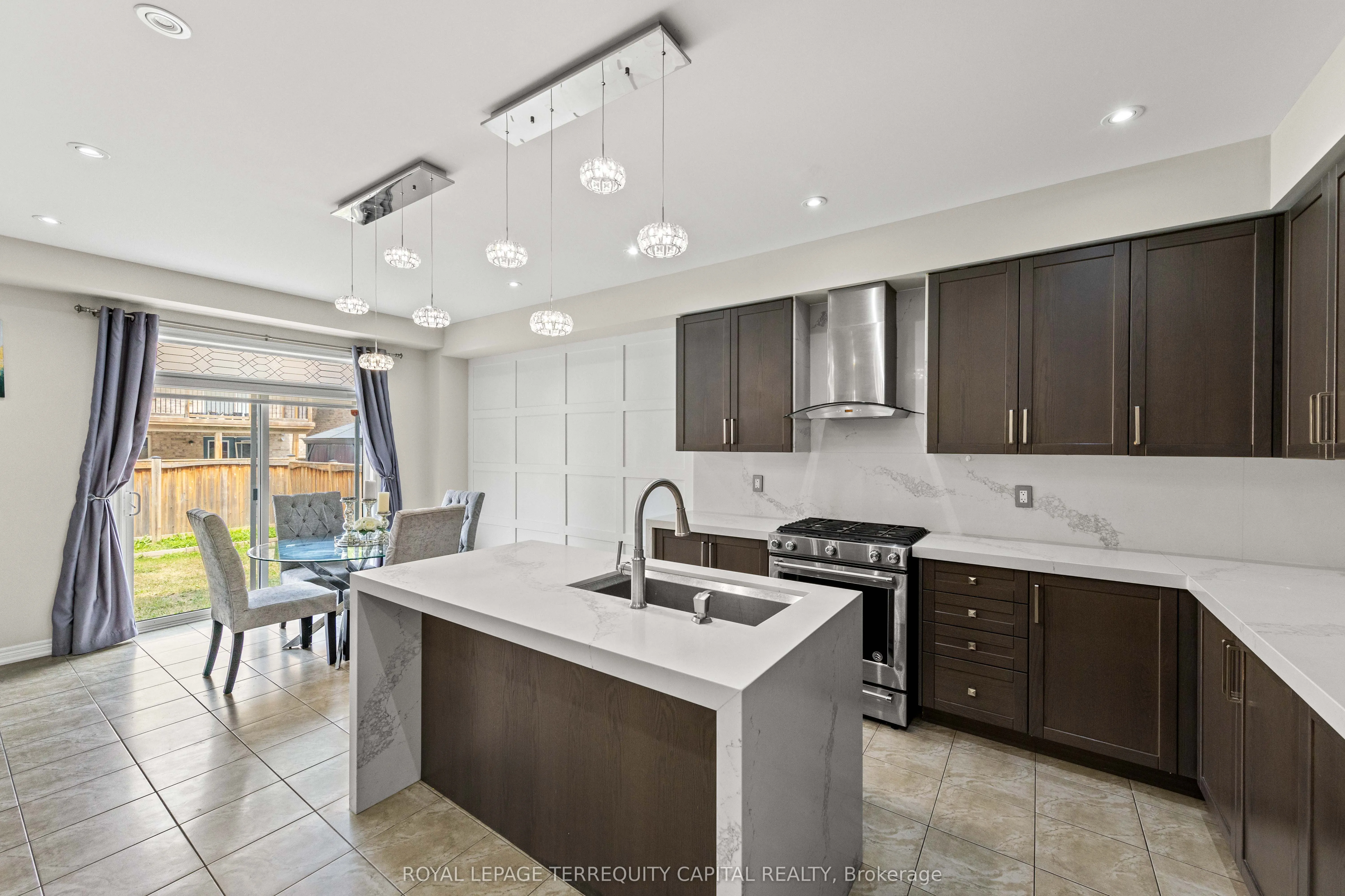 14 Beaconsfield Drive