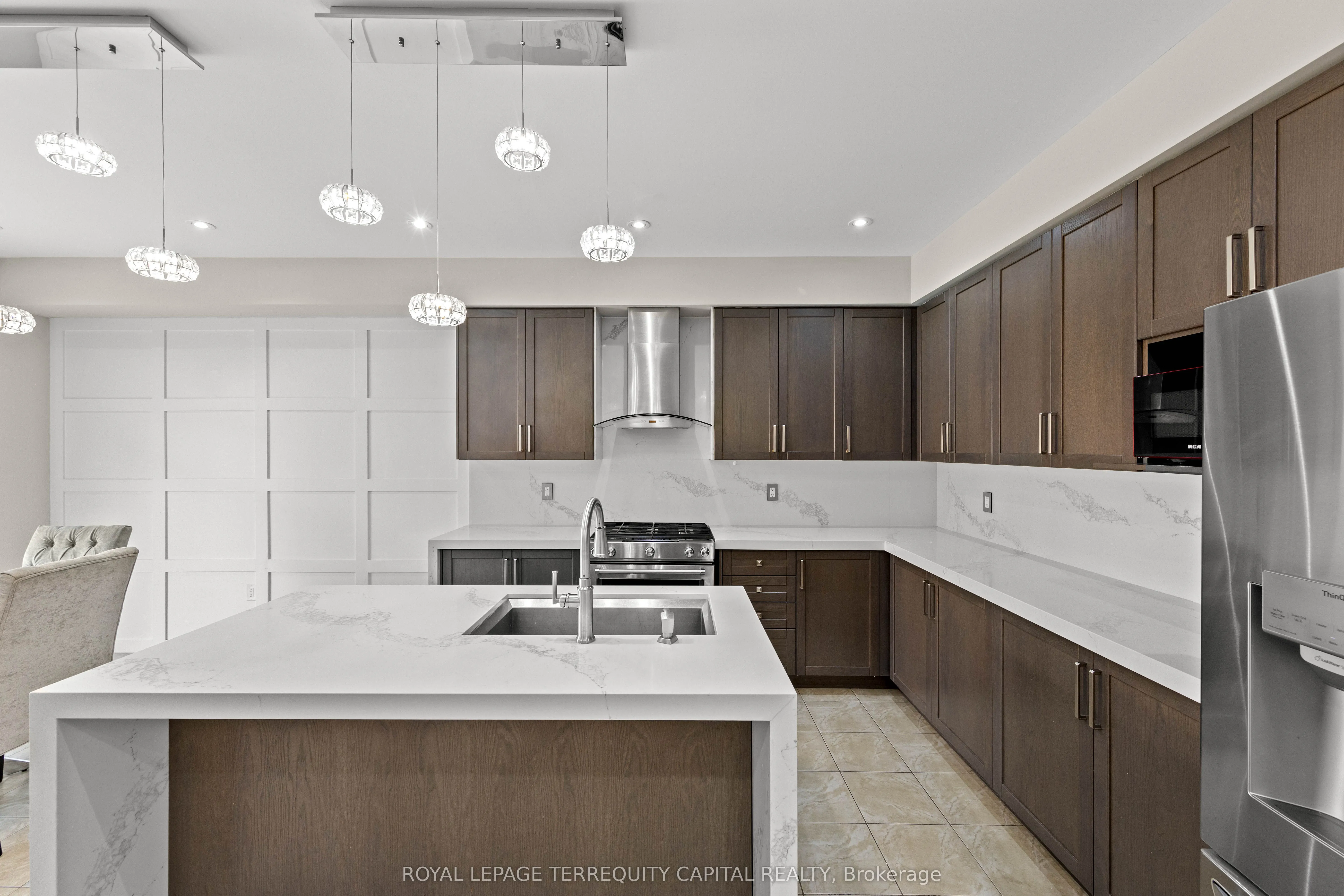 14 Beaconsfield Drive