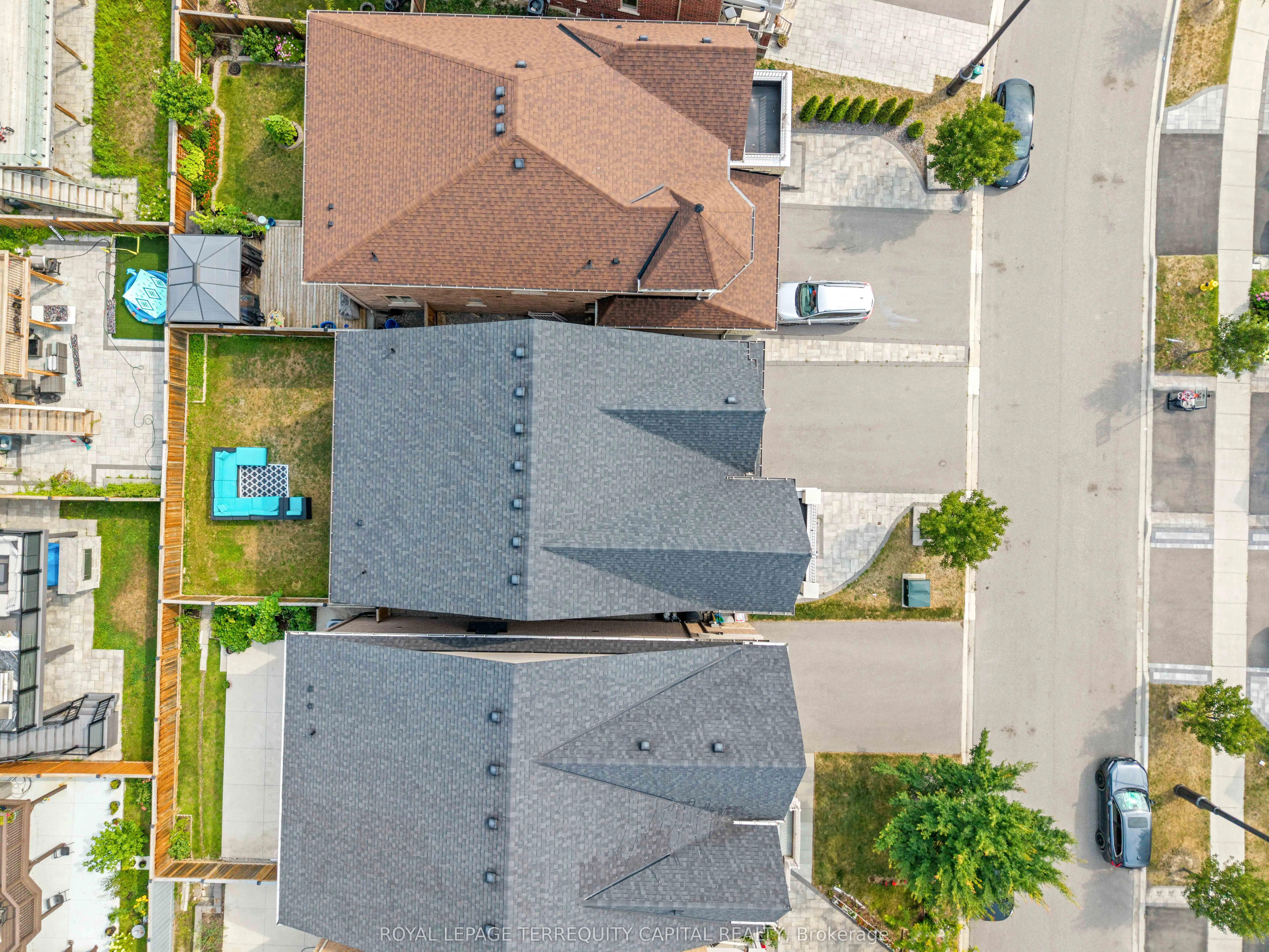 14 Beaconsfield Drive