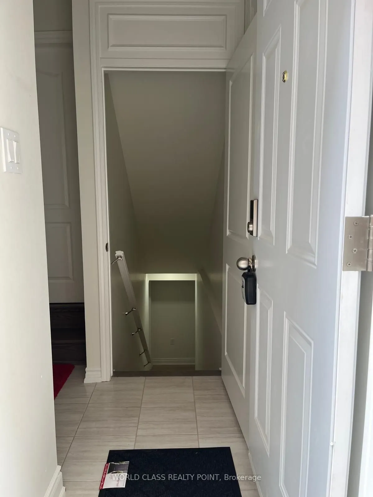 157 Mcmichael Avenue, #Basement