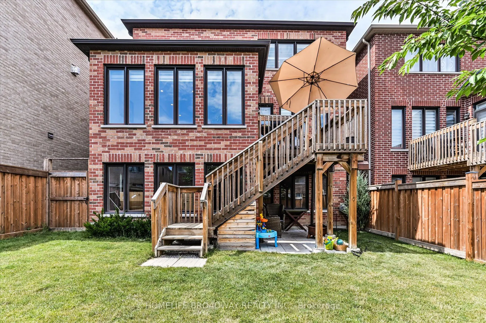 134 Meadow Vista Crescent