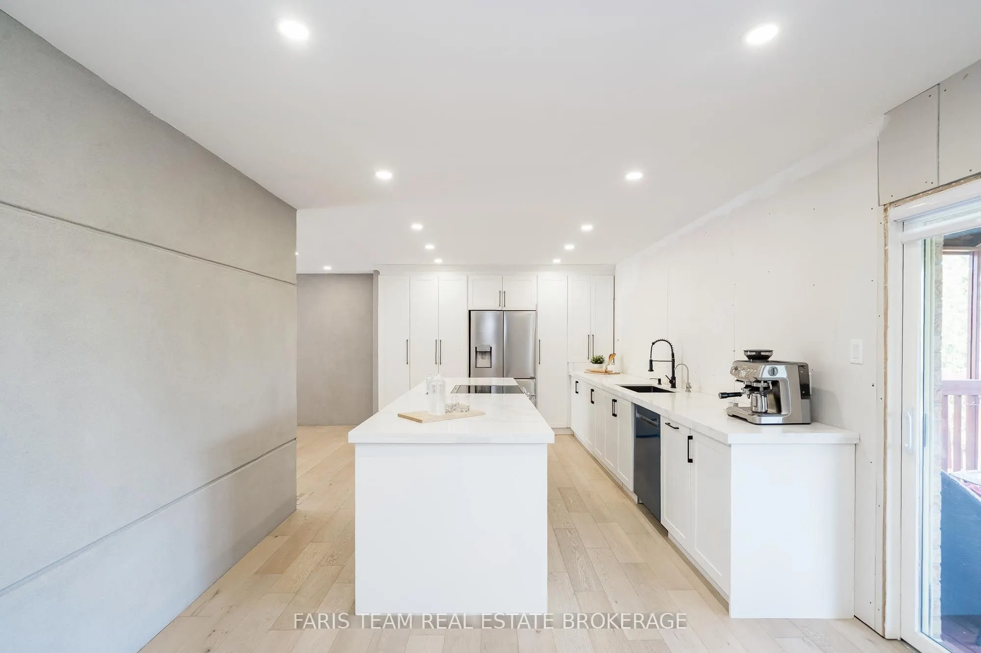 7 Golfview Boulevard
