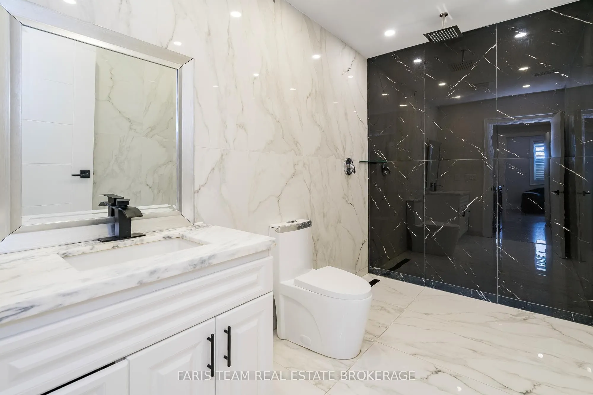 7 Golfview Boulevard
