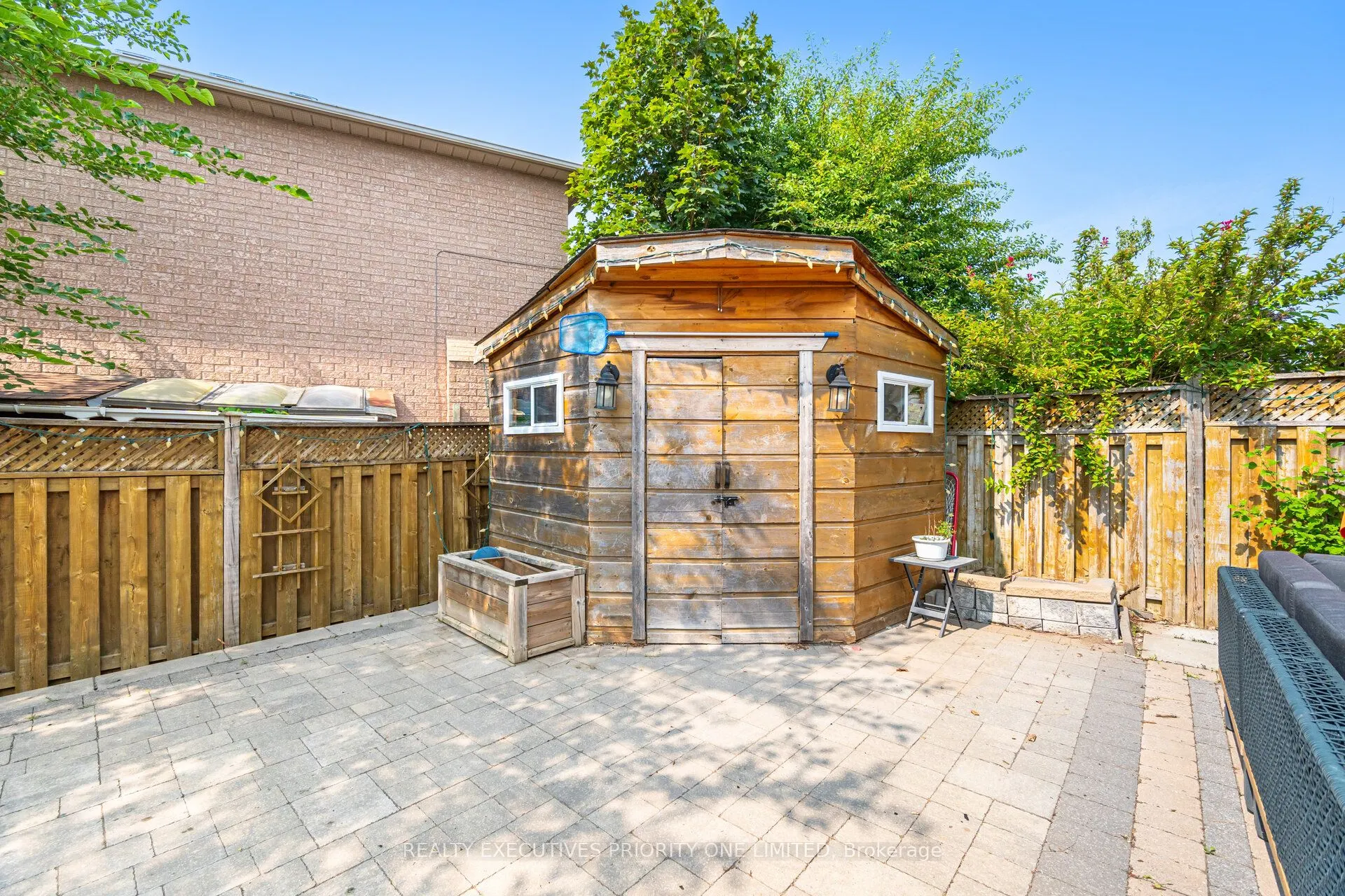 105 Solway Avenue